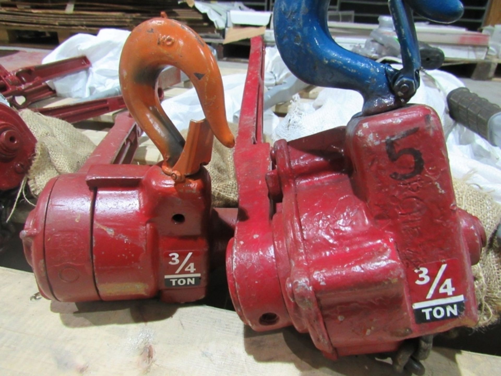 (qty - 2) Unmarked 3/4 Ton Ratchet Hoist- ***Located in Chattanooga, TN*** MFR - Unmarked - Image 2 of 2