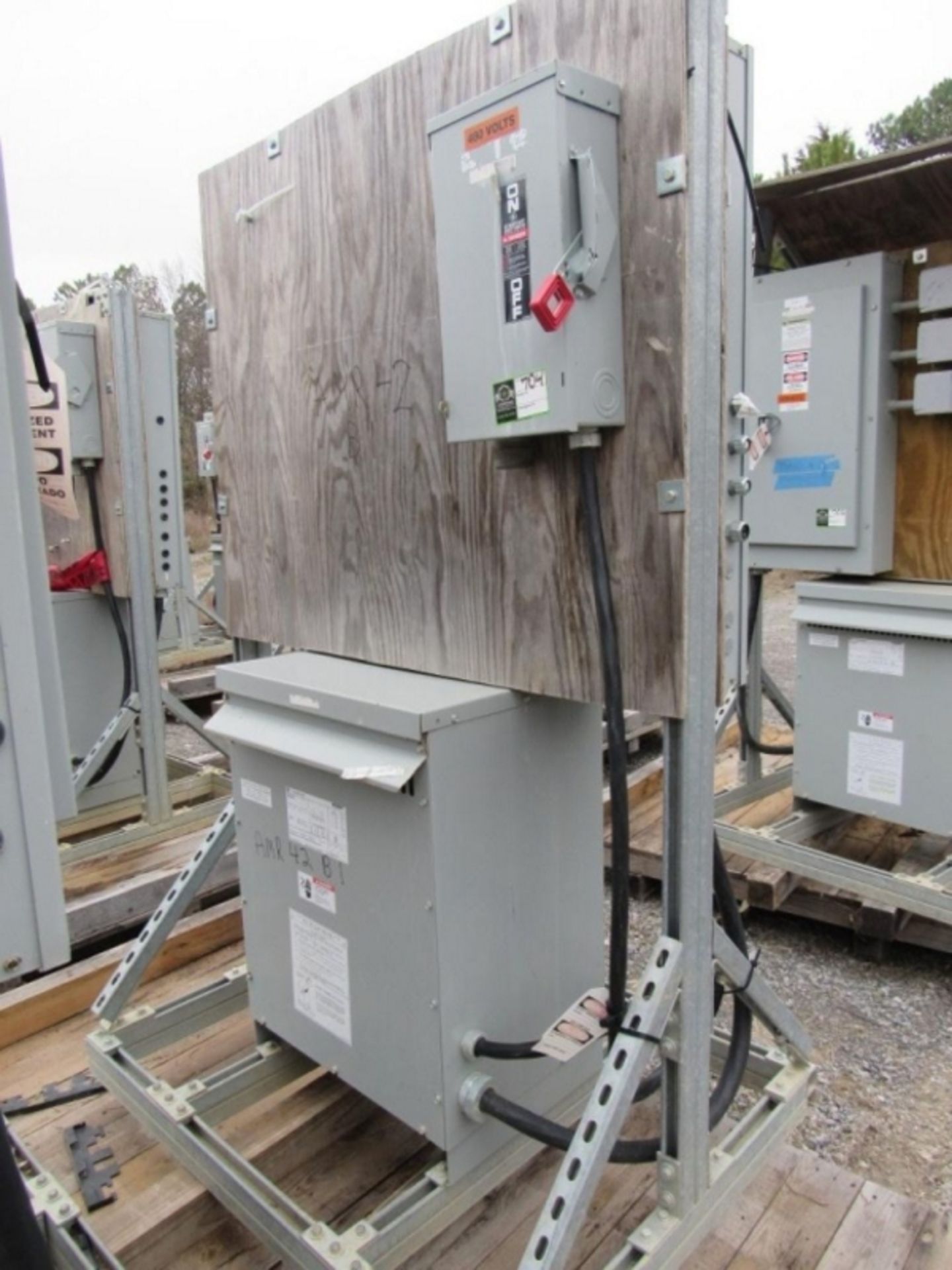 Transformer Power Station- ***Located in Cleveland TN*** MFR - GE 45 KVa 75" Tall (1) GE Safety - Image 2 of 5