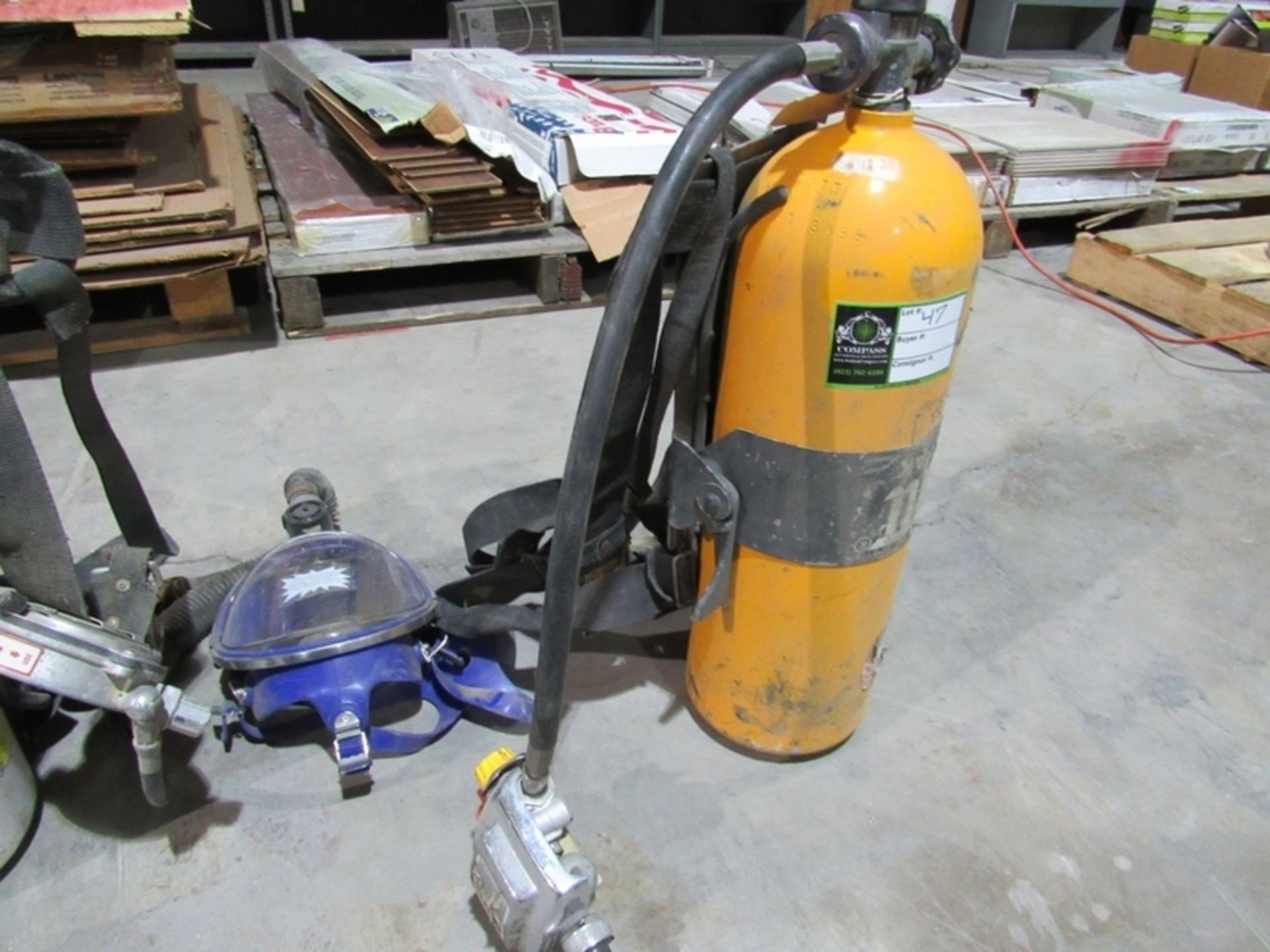 (qty - 2) Oxygen Tanks- ***Located in Chattanooga, TN*** MFR - Luxfer Scott - Image 2 of 7