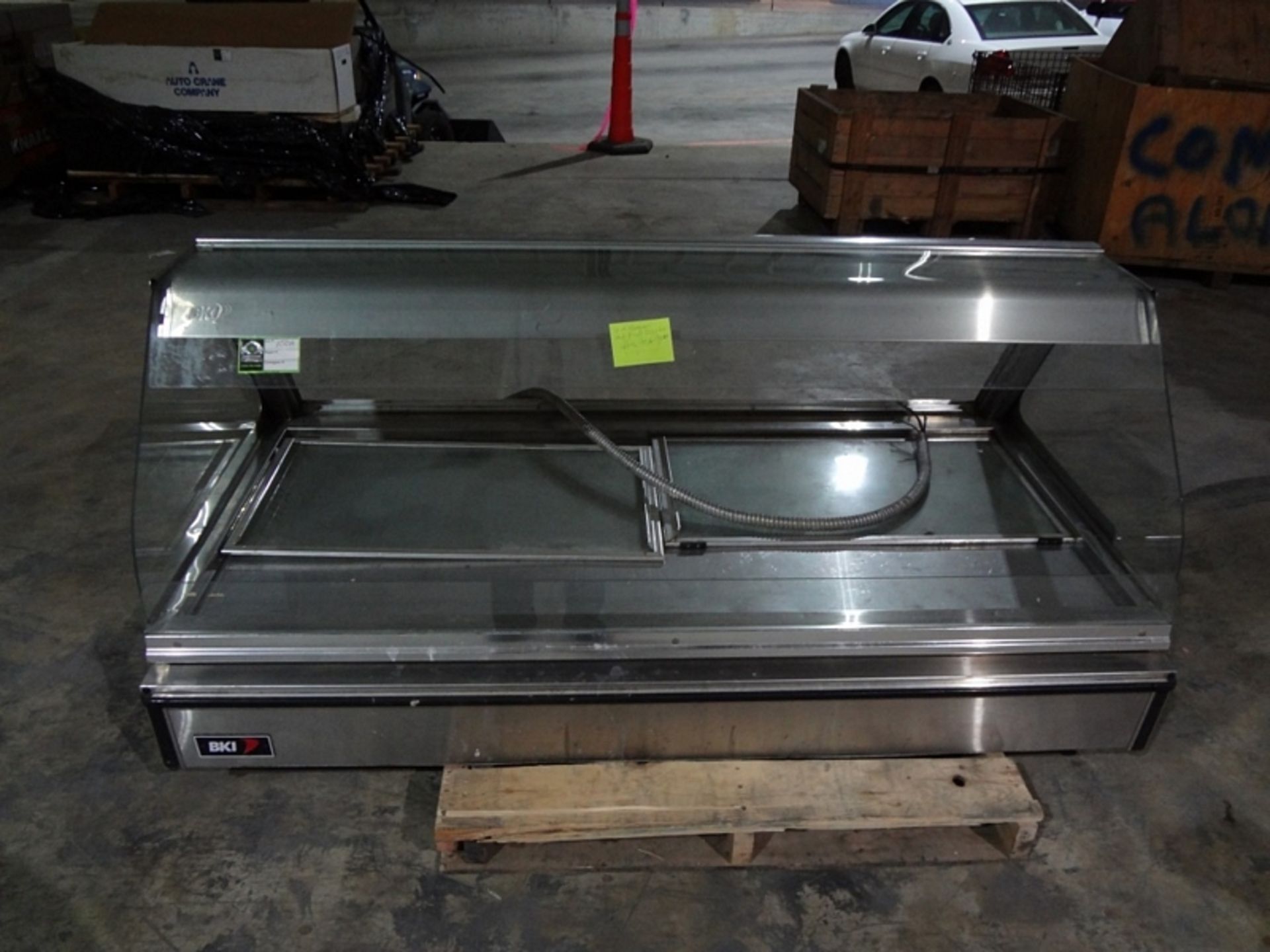 BKI Hot Food Display- ***Located in Chattanooga TN*** MFR - BKI Model - SSW-6T 208 V 19/29 A 6 Kw