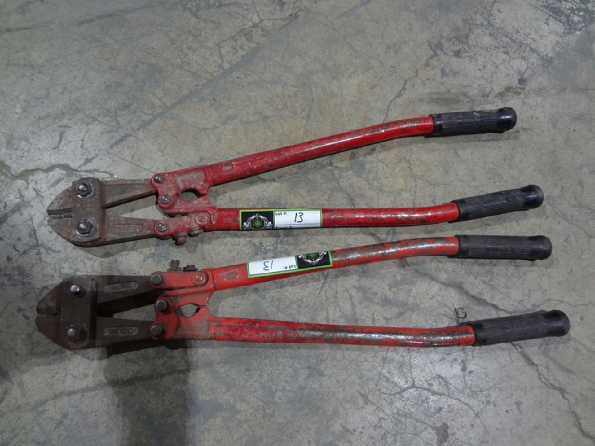 (qty - 2) Bolt Cutters- ***Located in Chattanooga TN*** MFR - MCC 24" Handles