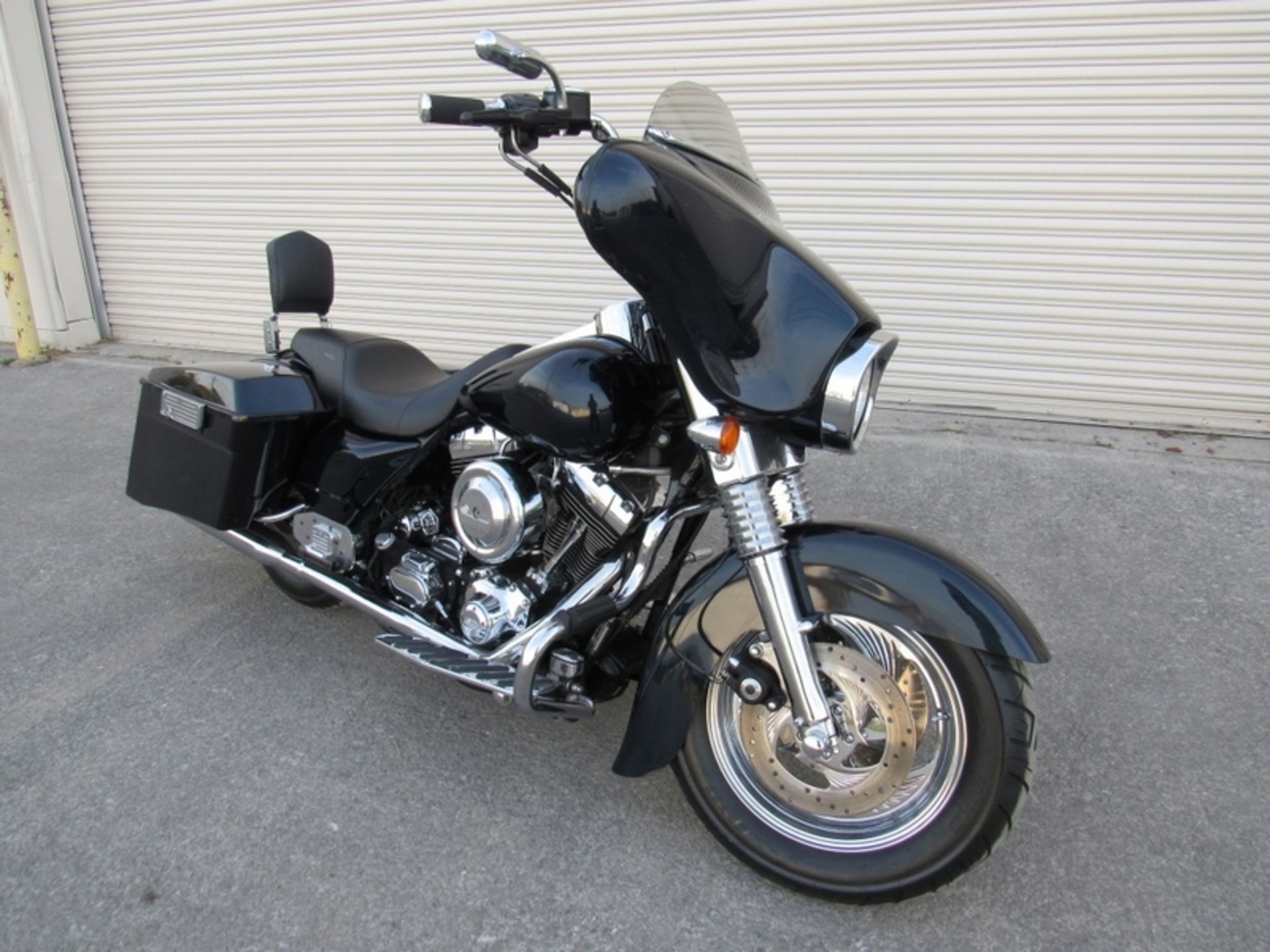 1999 Harley Davidson FLHTCUI Ultra Classic Location: Chattanooga TN Year: 1999 Make: Harley Davidson