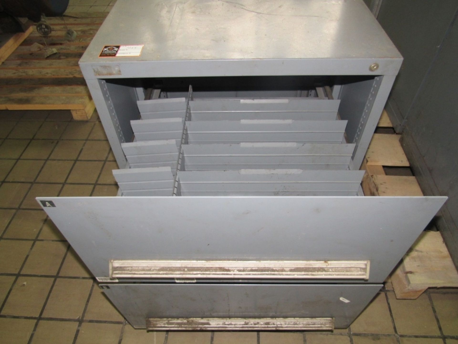 Vidmar Cabinet Top Sections- 30" x 28" x 33" 2 Drawer - Image 3 of 4