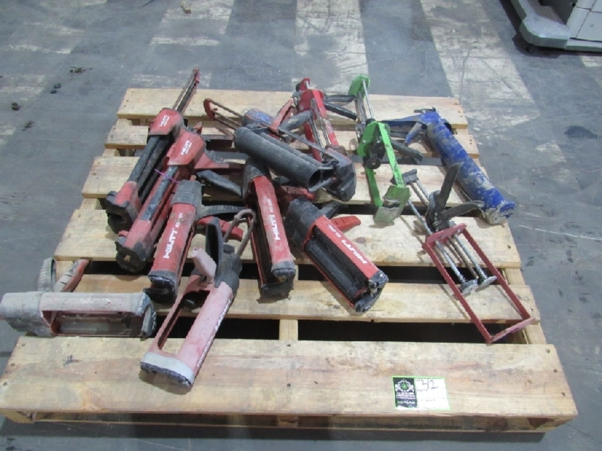 (qty - 12) Caulk Guns- ***Located in Chattanooga, TN*** MFR - Hilti, Albion