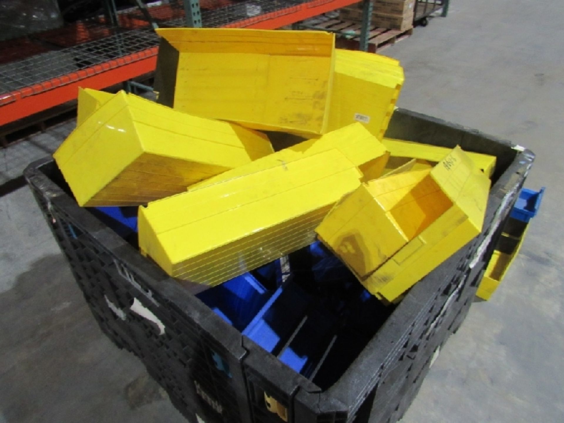 (approx qty - 45) Organizational Bins- ***Located in Chattanooga, TN*** MFR - Unknown Sizes Range - Image 4 of 6