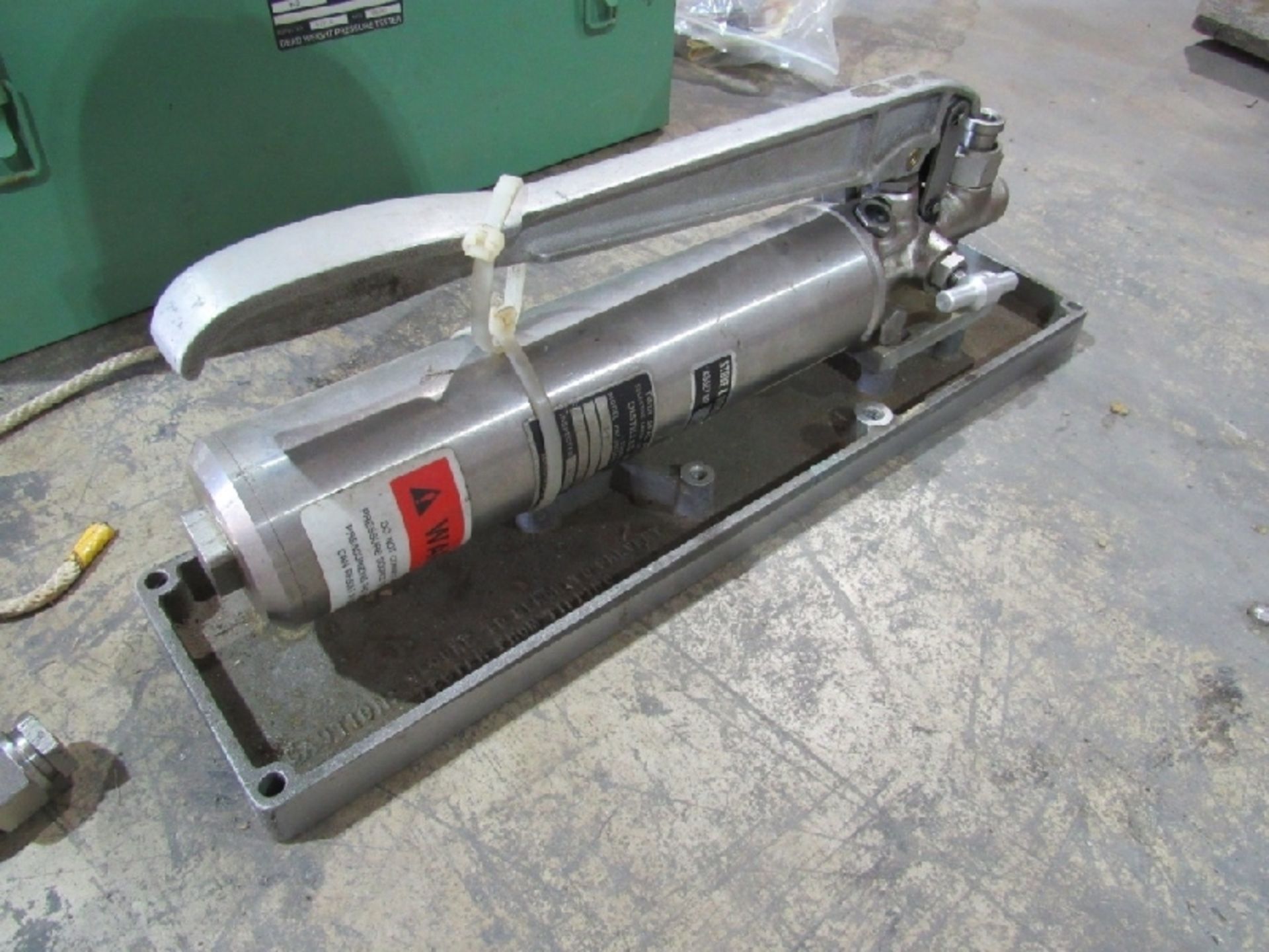 Dead Weight Pressure Tester- ***Located in Chattanooga, TN*** MFR - Ametek Model - T-2 Serial - - Bild 7 aus 8