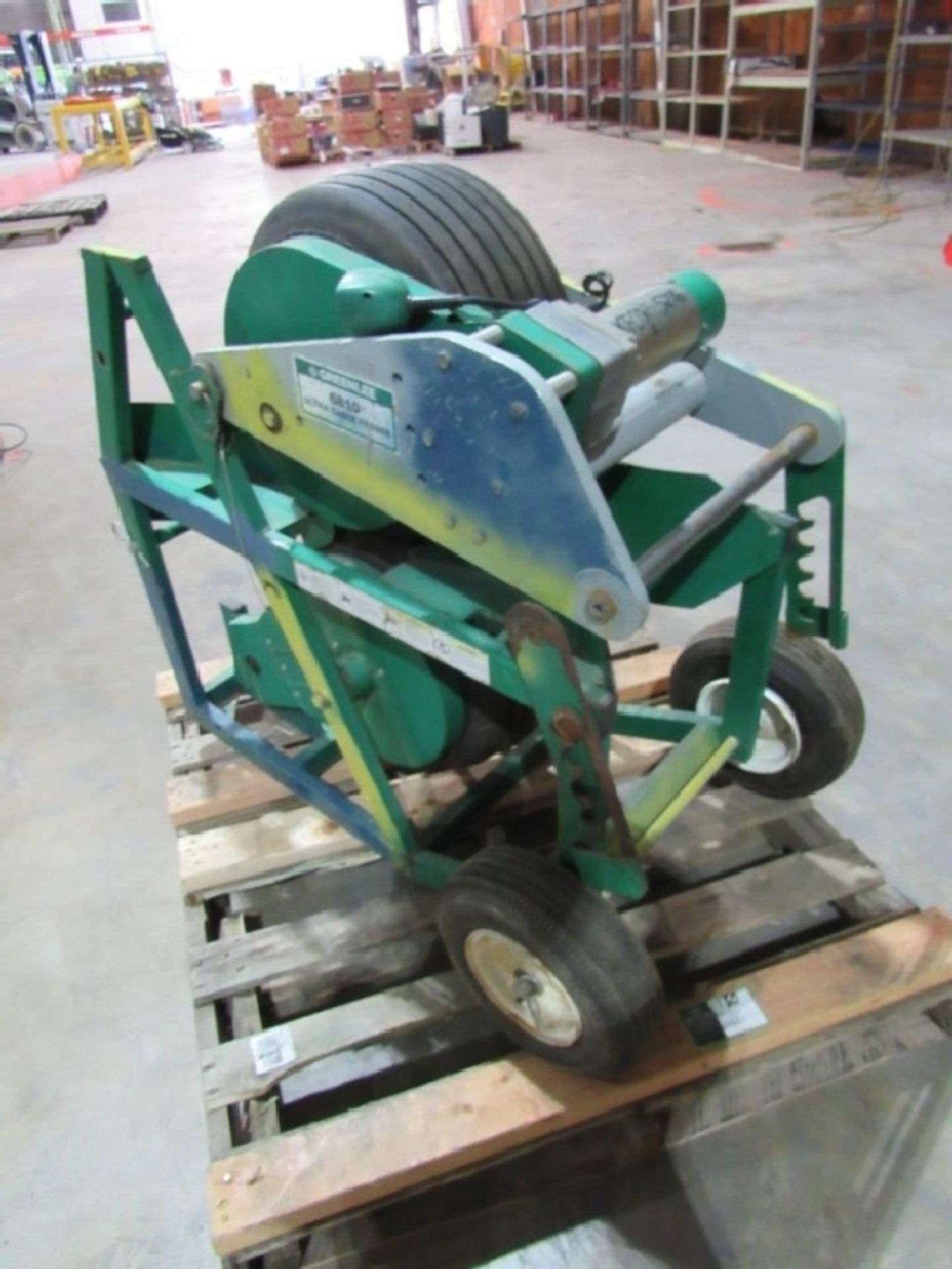 Ultra Cable Feeder- ***Located in Chattanooga TN*** MFR - Greenlee Model - 6810 120 VAC 4 Amps 50/60 - Bild 2 aus 13