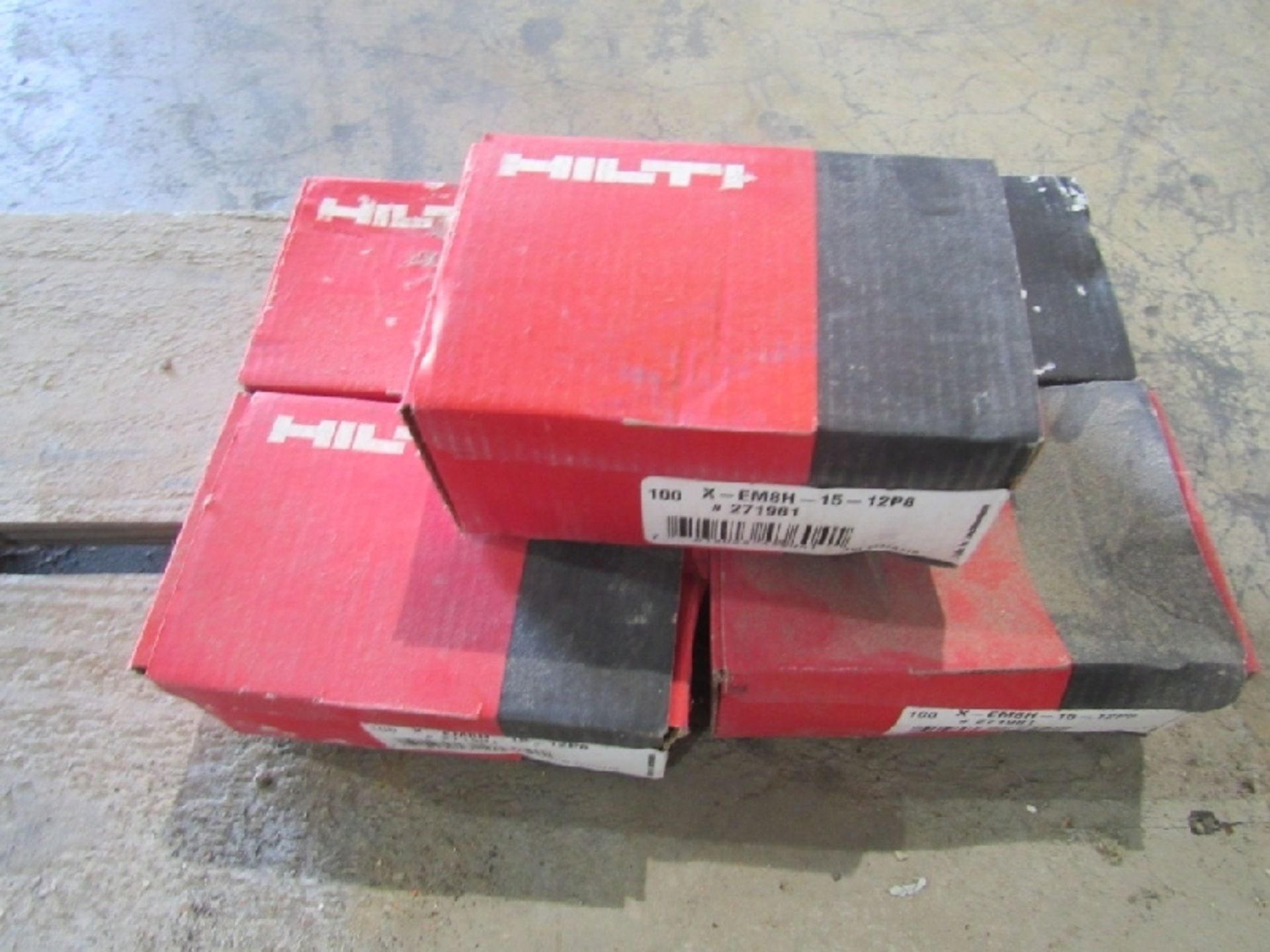 Hilti Hardware, Batteries and Chargers- ***Located in Chattanooga, TN*** (2) Battery Packs MFR - - Image 6 of 10