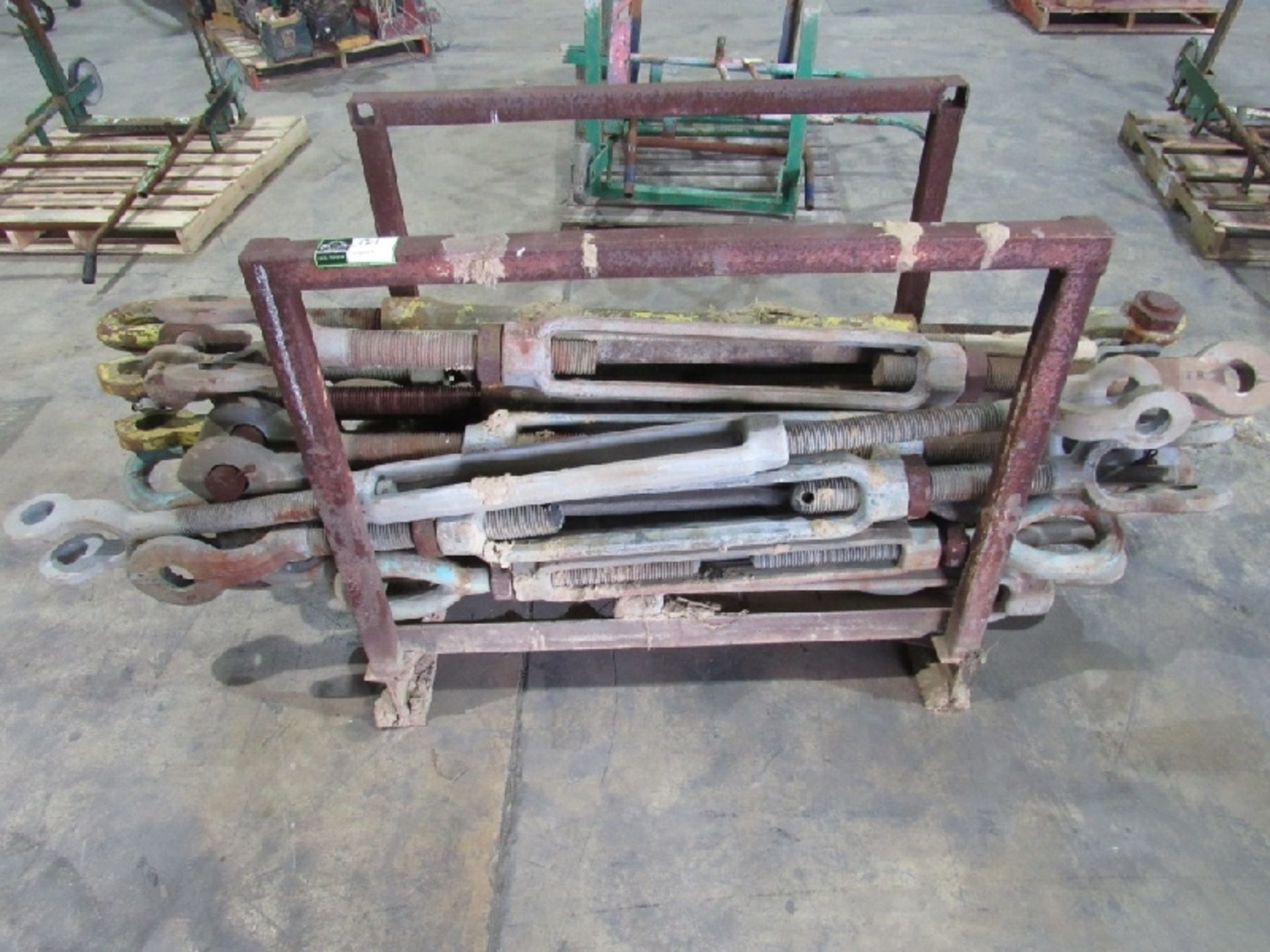 (approx qty - 20) Turnbuckles and Rack- ***Located in Chattanooga, TN*** MFR - Unknown Sizes Range