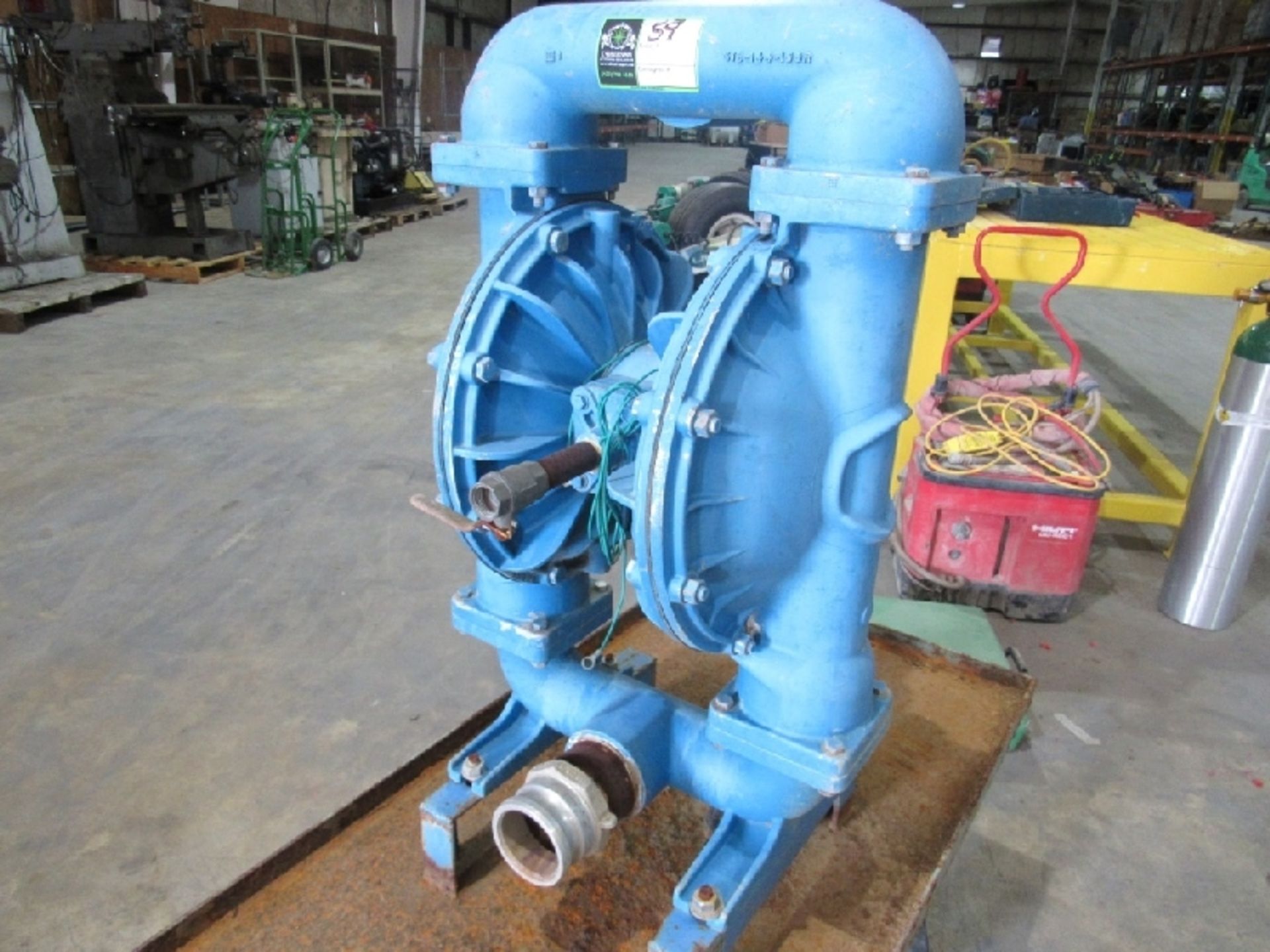 Centrifugal Pump and Cart- **Located in Chattanooga** (1) Pump MFR - Sandpiper 125 PSI 8.6 BAR (1)