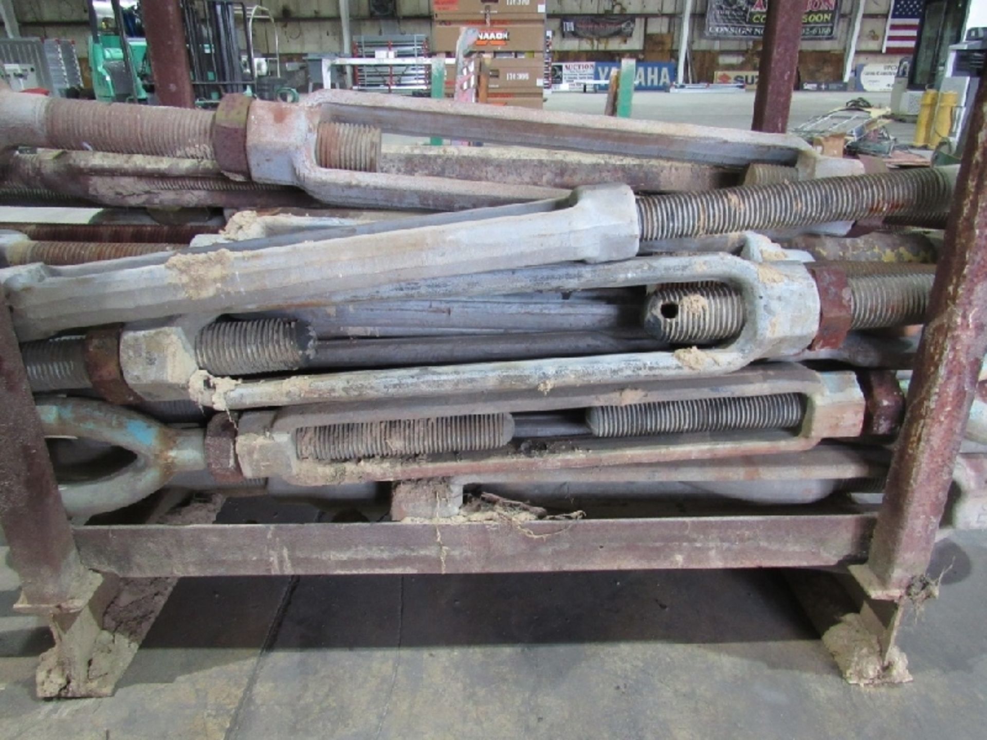 (approx qty - 20) Turnbuckles and Rack- ***Located in Chattanooga, TN*** MFR - Unknown Sizes Range - Bild 7 aus 8