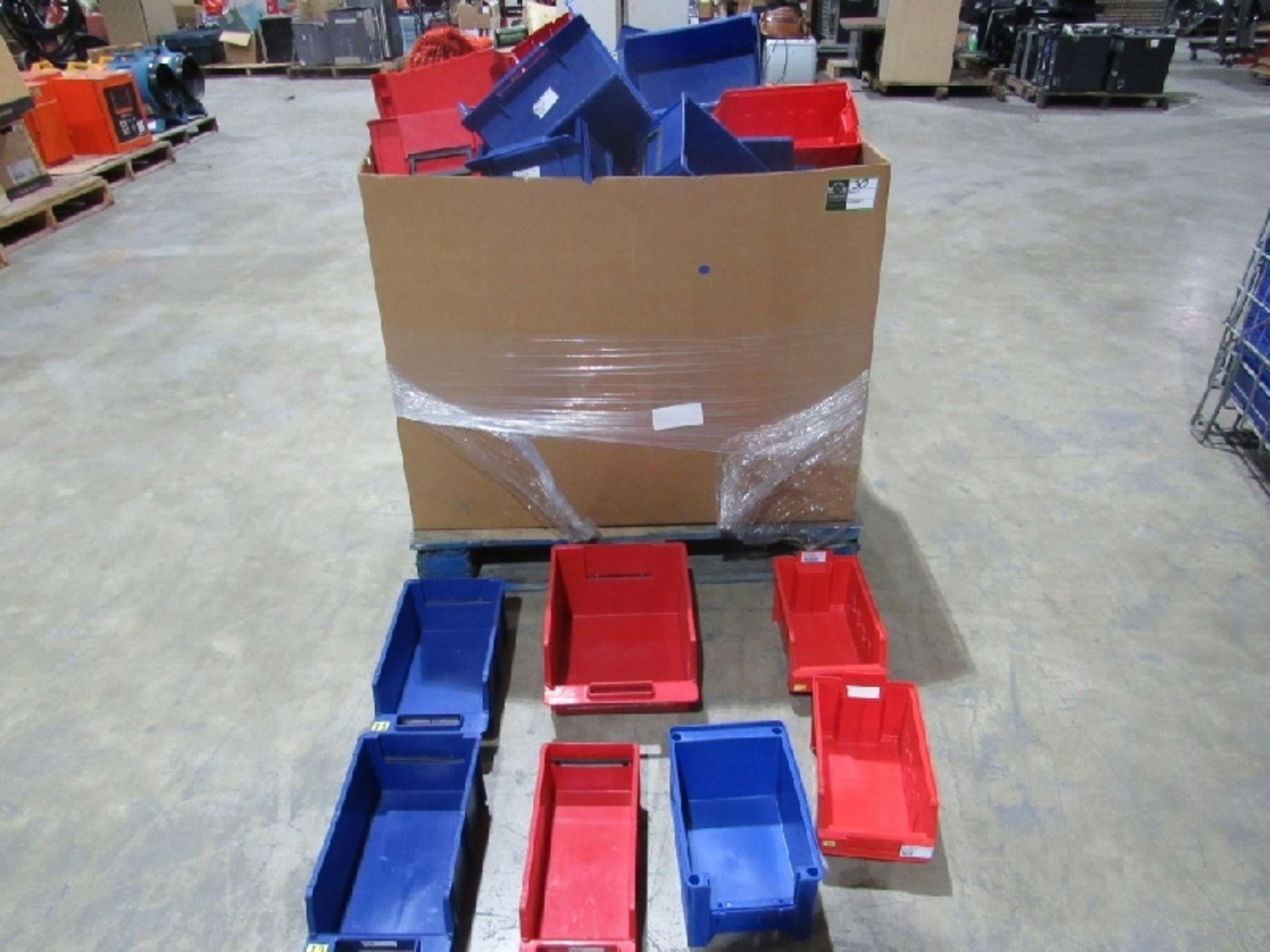 (approx qty - 45) Organizational Bins- ***Located in Chattanooga, TN*** MFR - Unknown Sizes Range