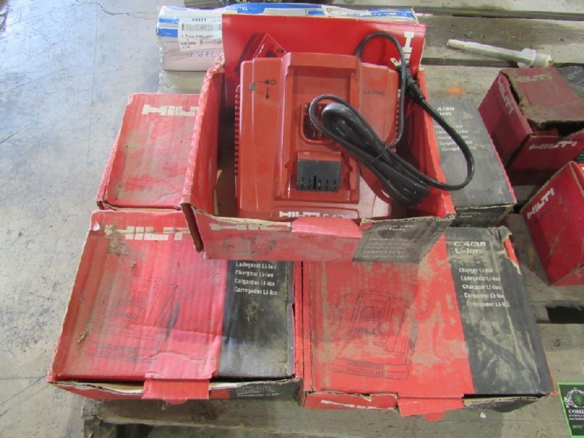 Hilti Hardware, Batteries and Chargers- ***Located in Chattanooga, TN*** (2) Battery Packs MFR - - Image 9 of 10