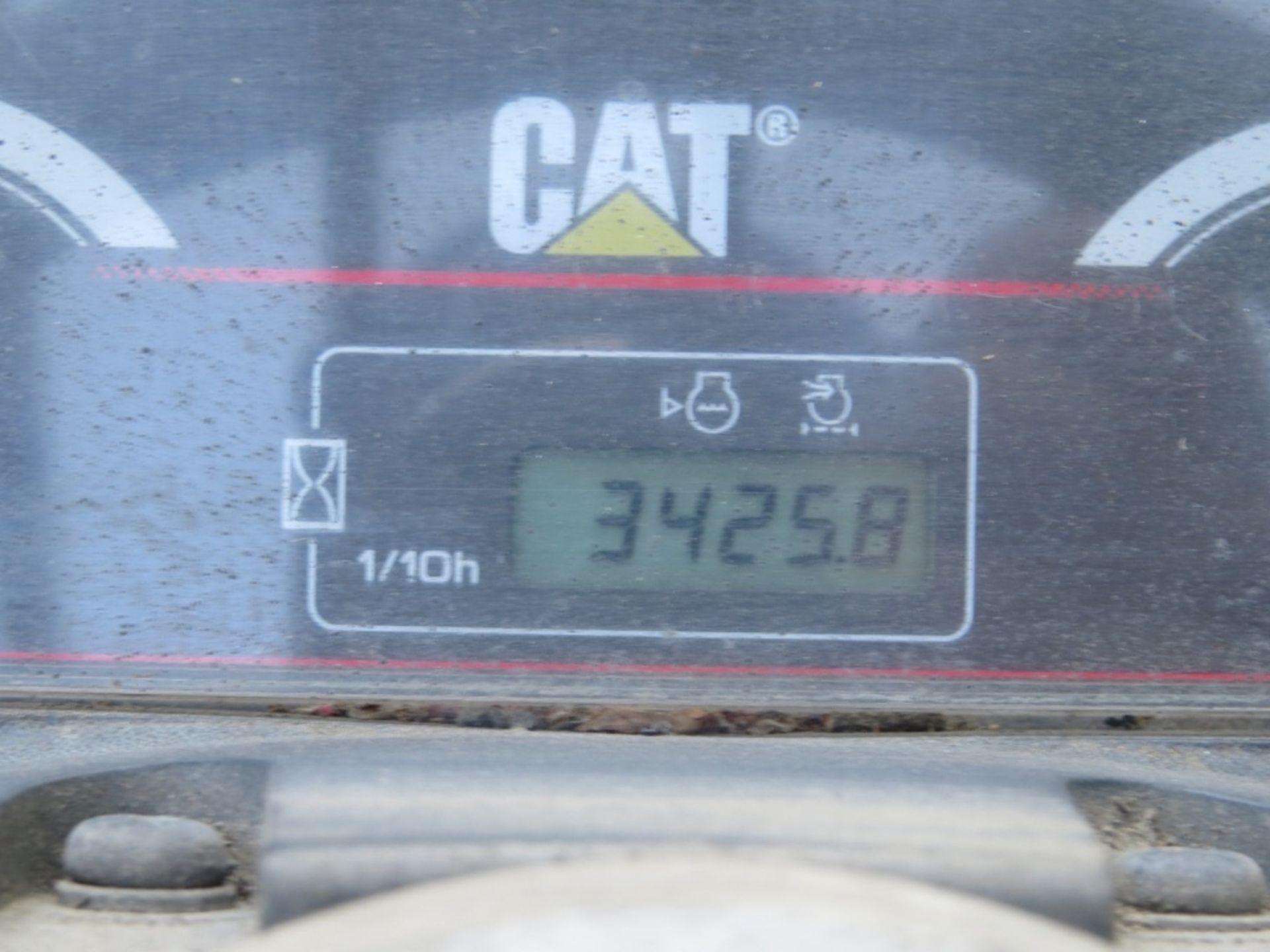 4500 lb Cat lift - Image 19 of 25