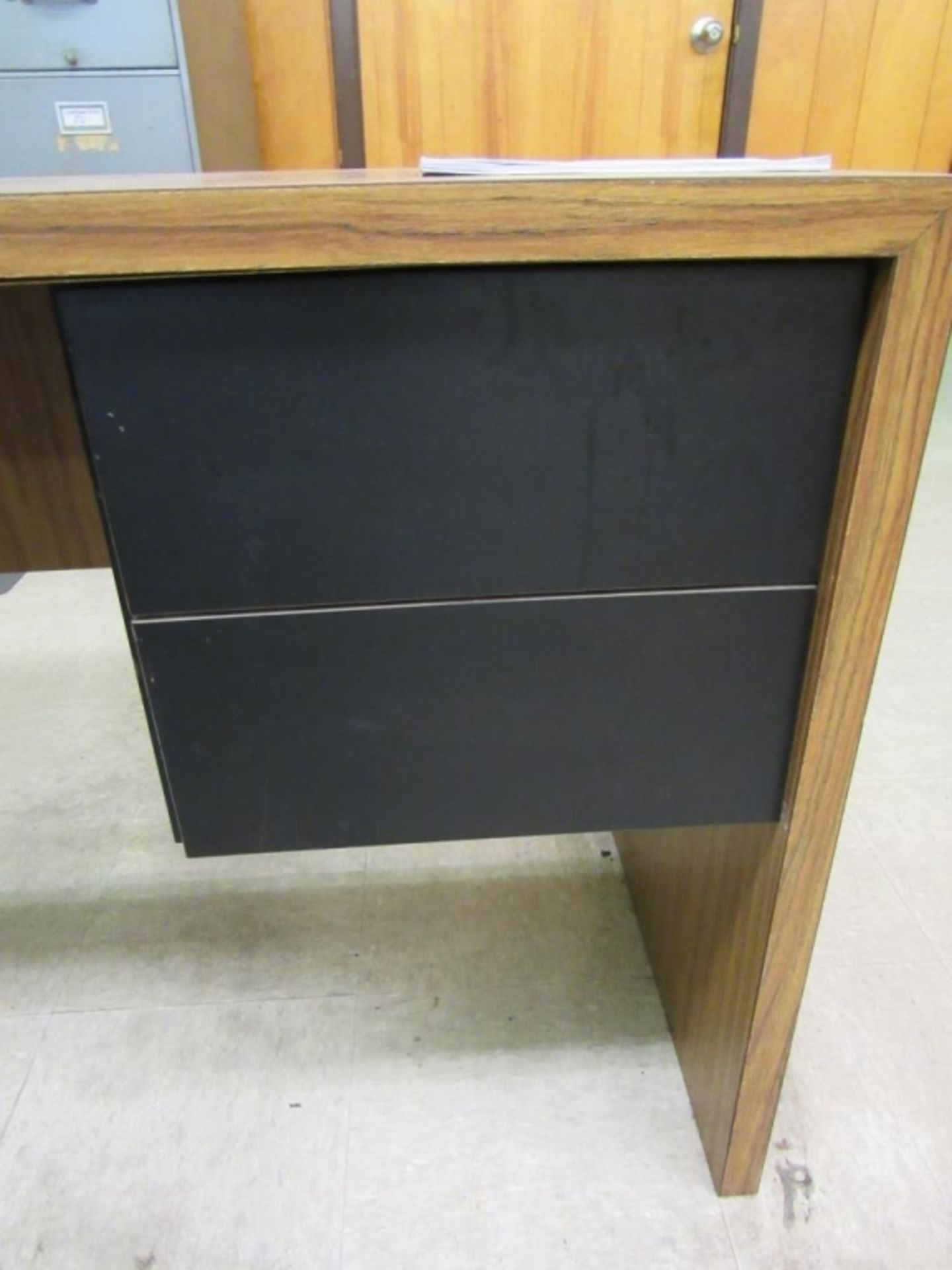 L Shaped Desk, Contents, and Chair- - Image 3 of 8