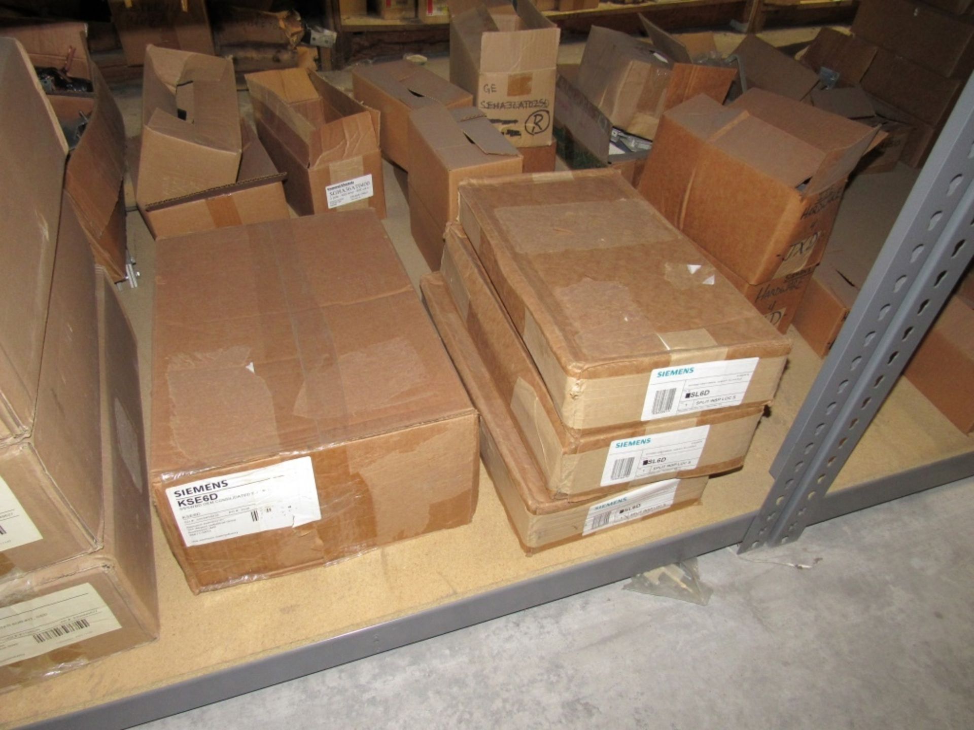 Contents of Shelving Unit- - Image 13 of 20