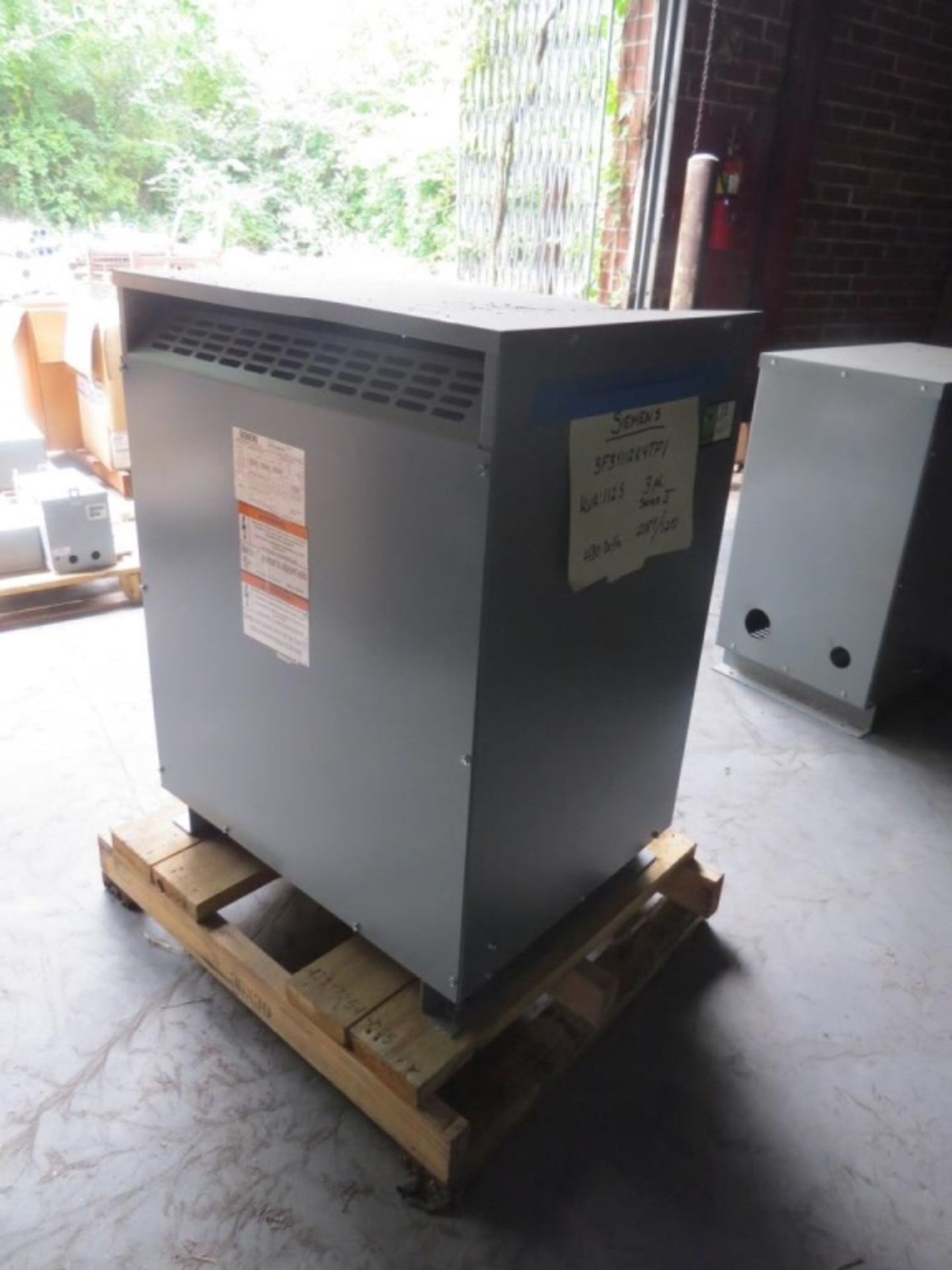 Siemens 112.5 KVA Transformer- - Image 2 of 6