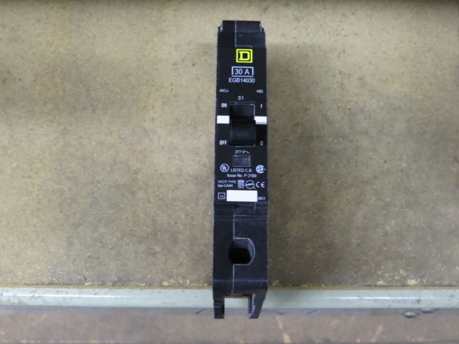 (approx qty - 100) Circuit Breakers- - Image 3 of 4