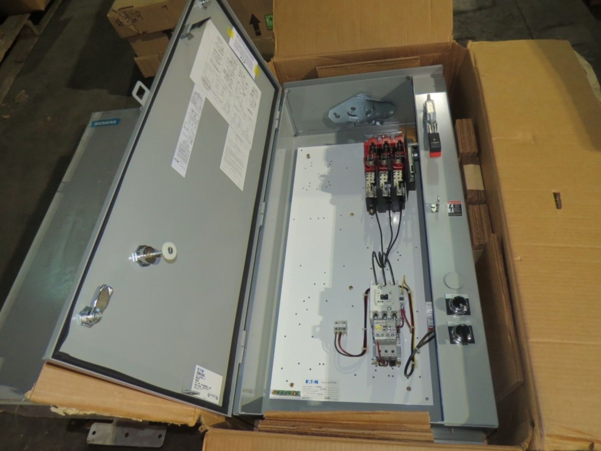 Eaton Combination Pump Panel and Starter Enclosure - Image 6 of 10