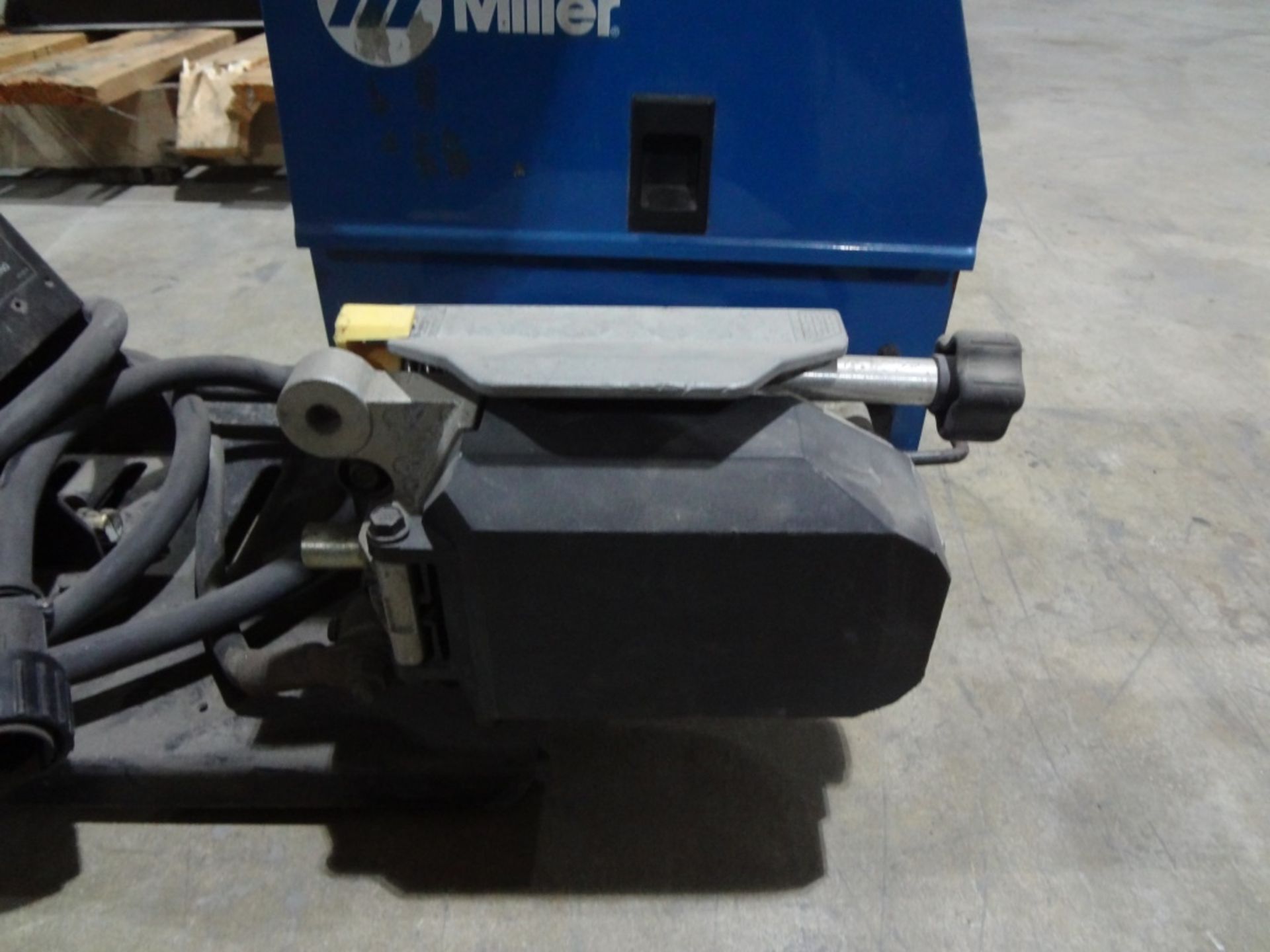 Miller Wire Feeders- - Image 3 of 6
