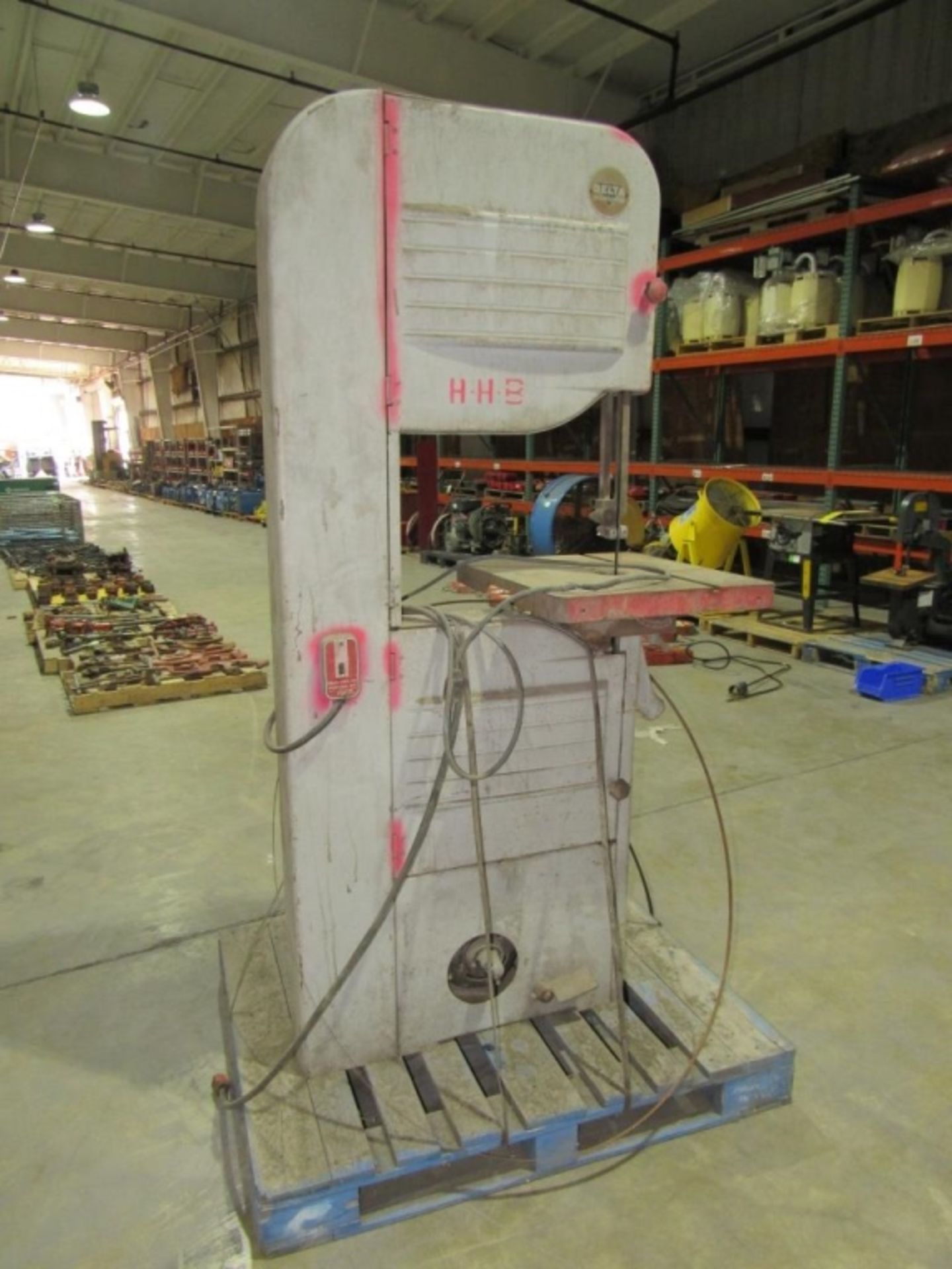 Vertical Band Saw- - Image 2 of 16