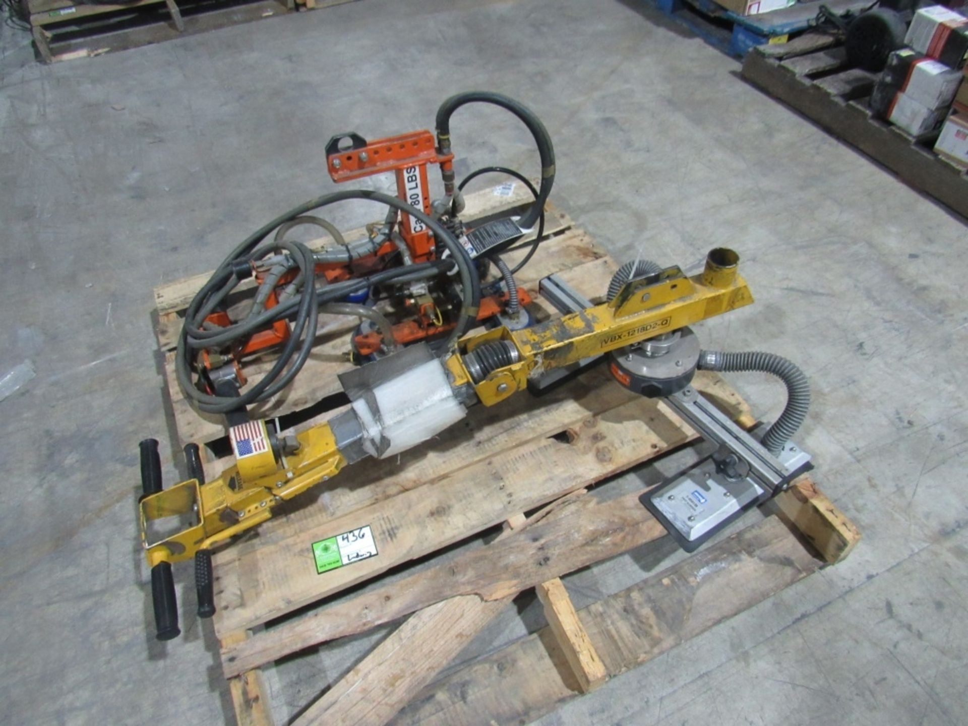 (qty - 2) Vacuum Lifts- - Image 2 of 9