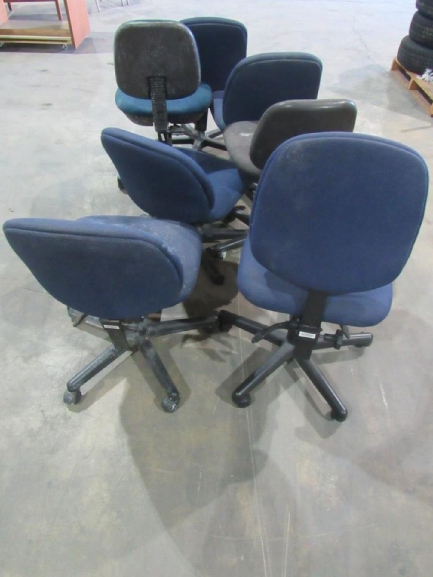 (7) Rolling Office Chairs- - Image 2 of 4