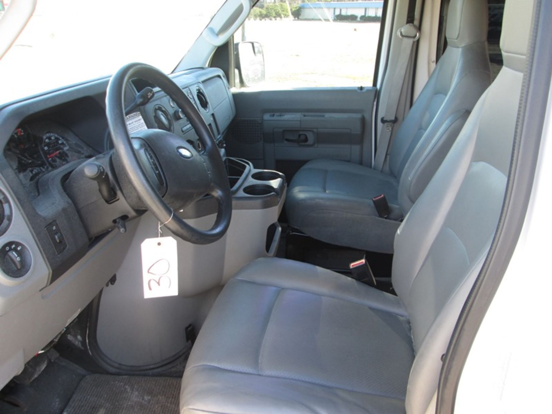 2012 FORD VAN VIN #1FTNE2EW8CDB20965 138,702 MILES UNIT #W-12 VIN #1FTNE2EW8CDB20965 138,702 MILES - Image 5 of 6