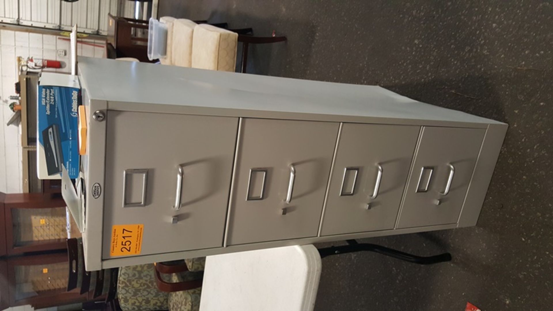 4 drawer Filing cabinet