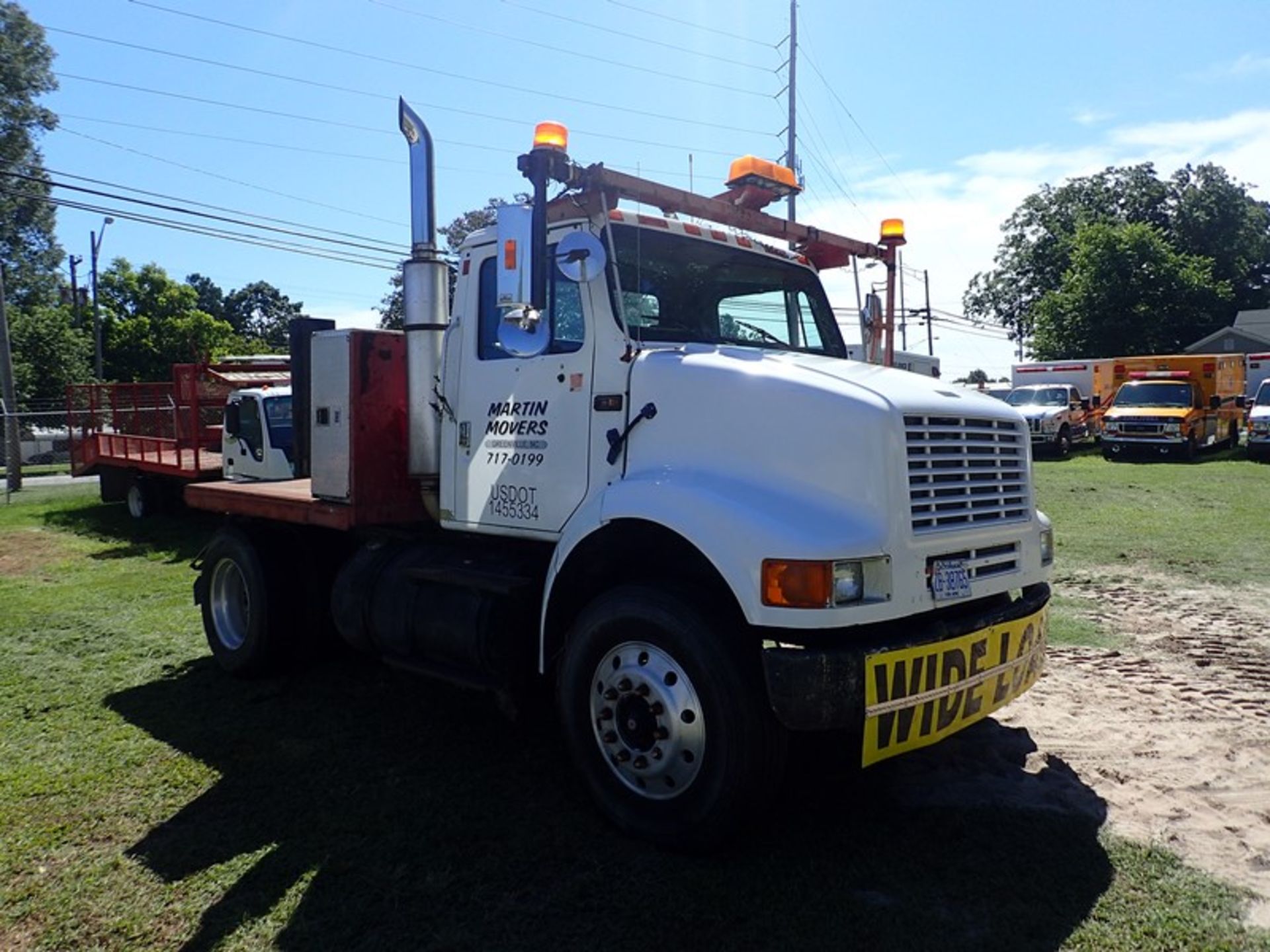 1991 International mobile home mover dsl vin #1HSHBBEN3MH380933 483,426 mileage - Image 2 of 5