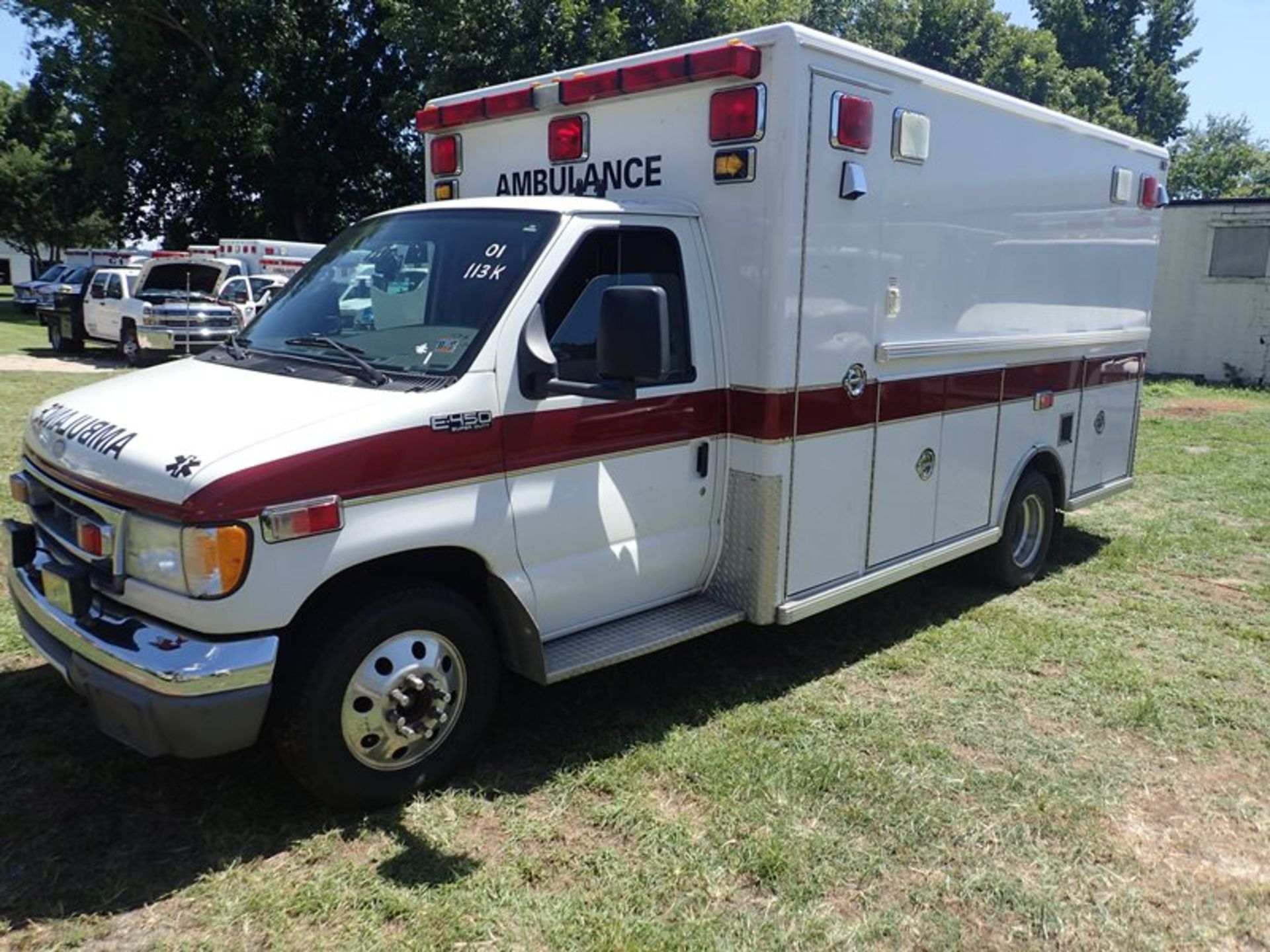 2001 Ford E450 Type III Amb 7.3 dsl Lifeline body vin #1FDXE45F01HB41623 113,296 miles