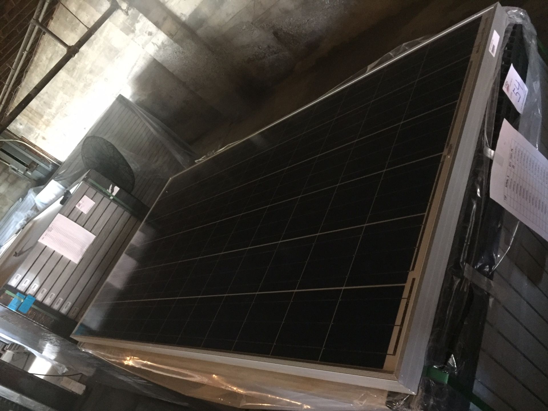 *NEW LOT* LOT OF (27) 290 WATT SOLAR PANELS - (BIDDING IS PER PANEL MULTIPLIED BY 27)