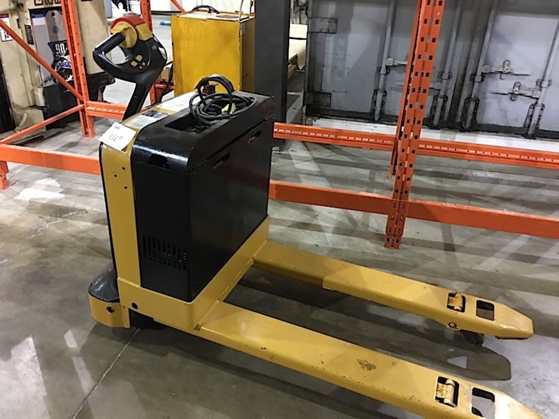 YALE ELECTRIC PALLET TRUCK
