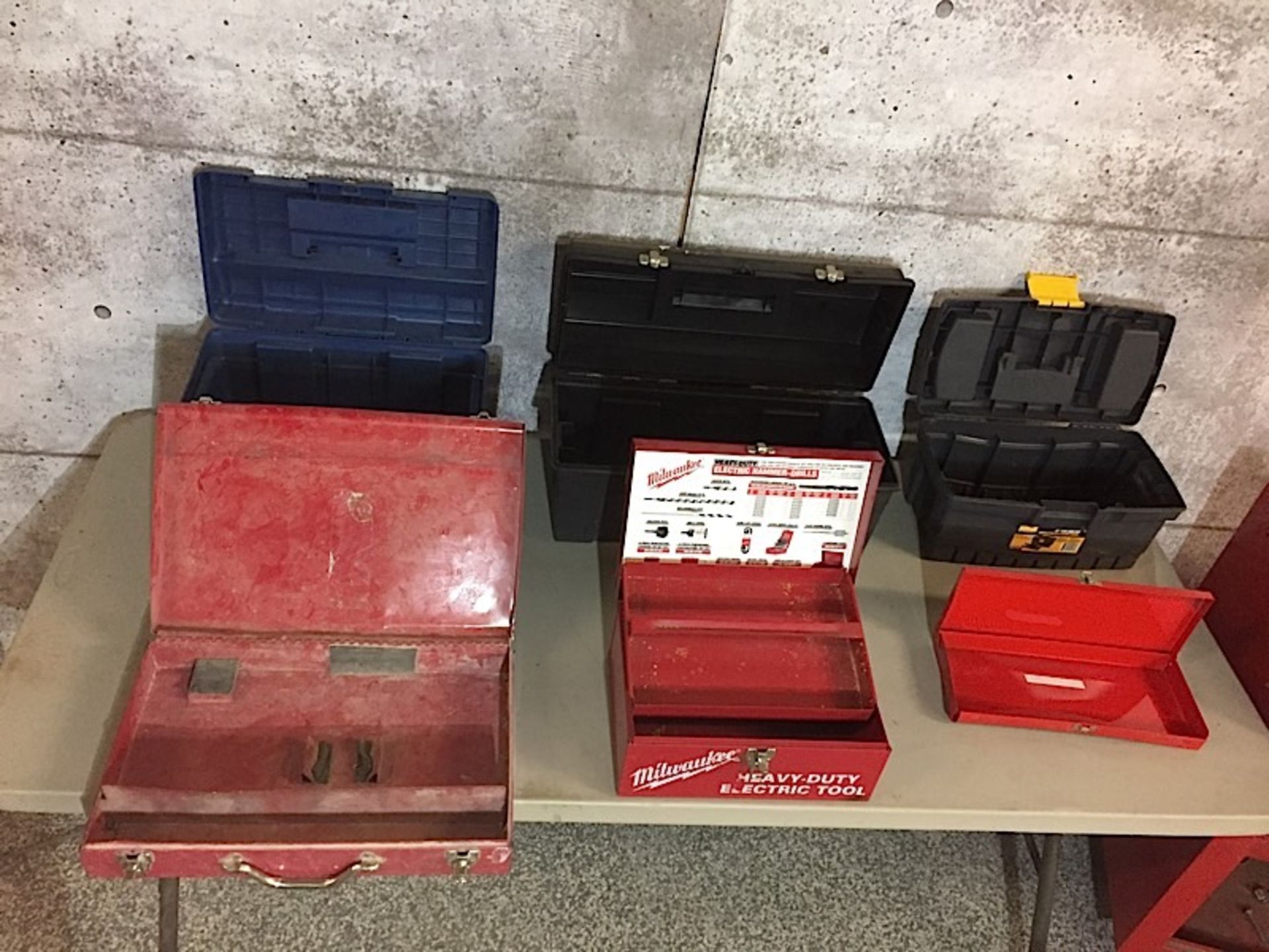 LOT OF TOOL BOXES