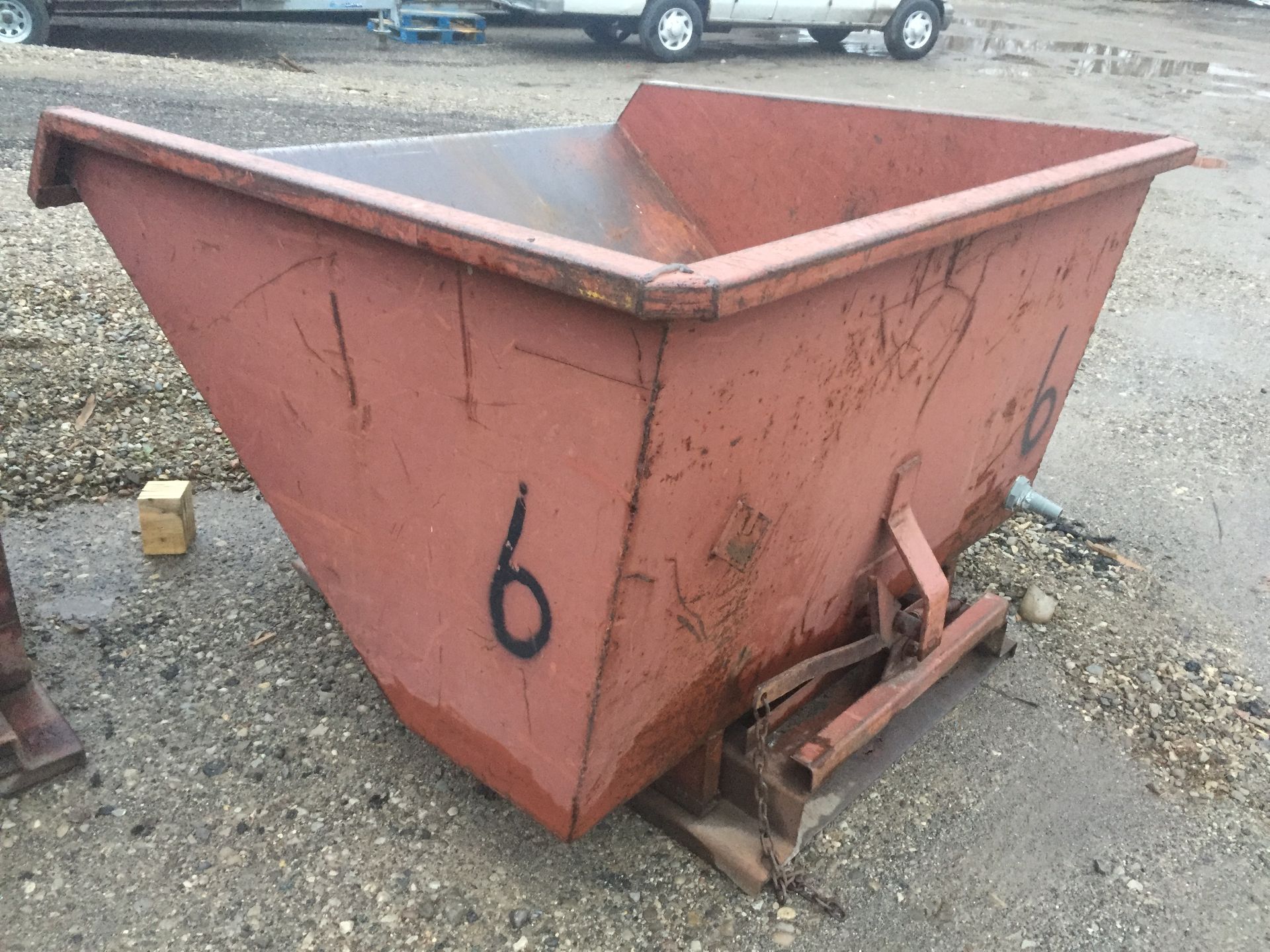 RED DUMP BIN