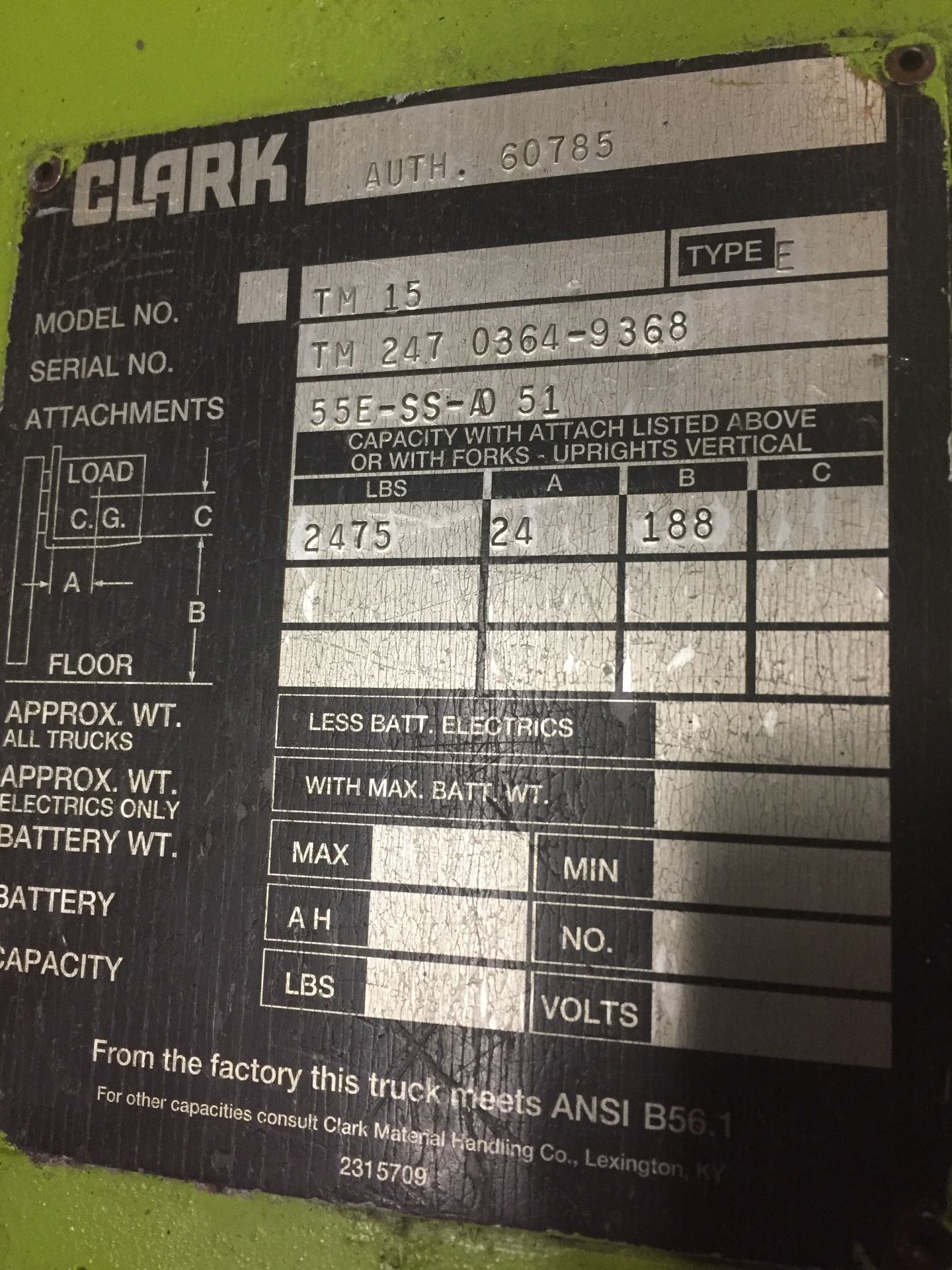 CLARK (MODEL #TM 15) 3,000LBS ELECTRIC 3 STAGE 3 WHEEL FORKLIFT - SERIAL #TM 247 0364-9368 - Image 6 of 6