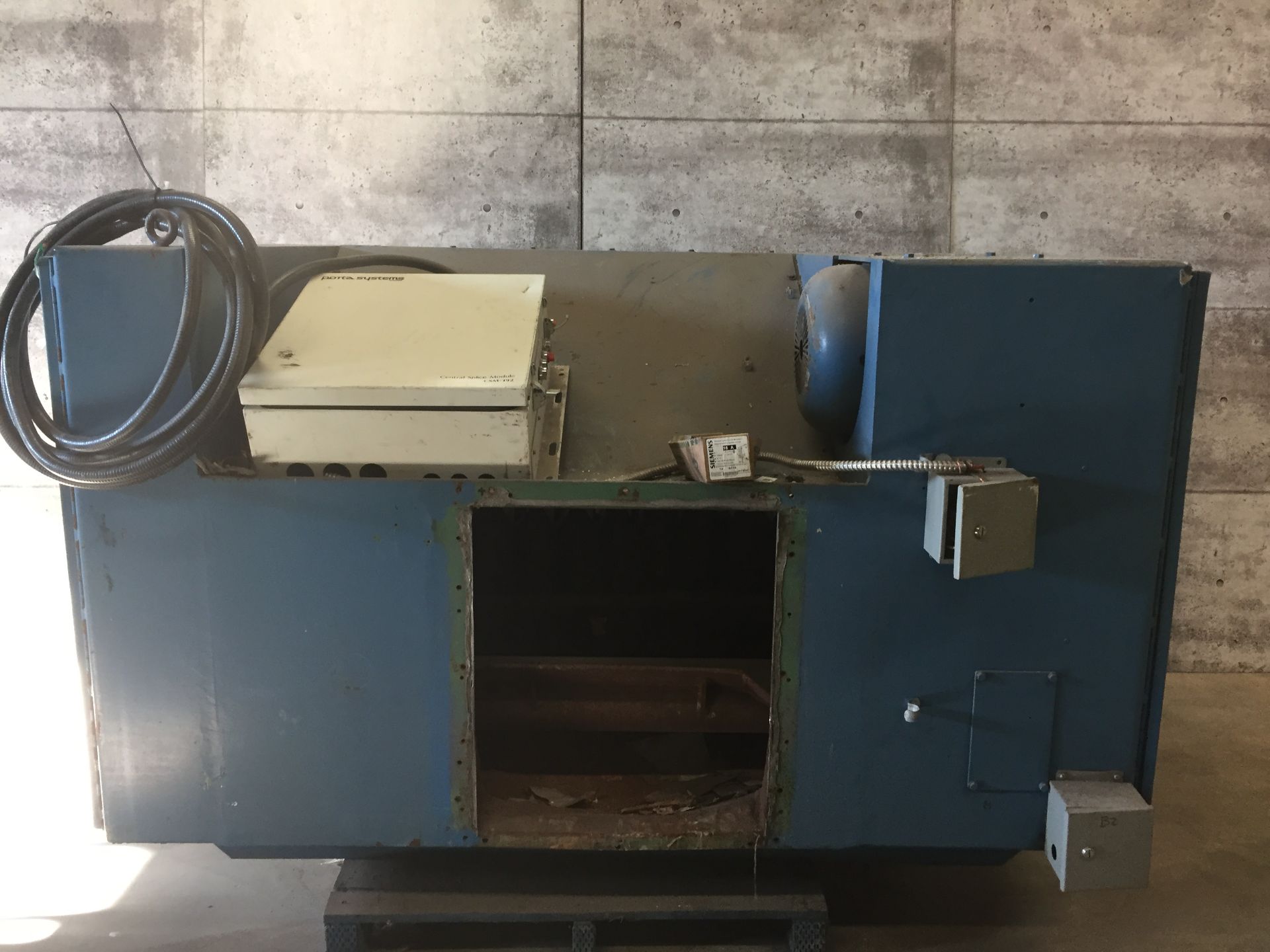 BLOAPCO (MODEL #3C-2548-B) SHREDDER WITH 1" CORES AND CARDBOARD - SERIAL #73584 - Image 2 of 5