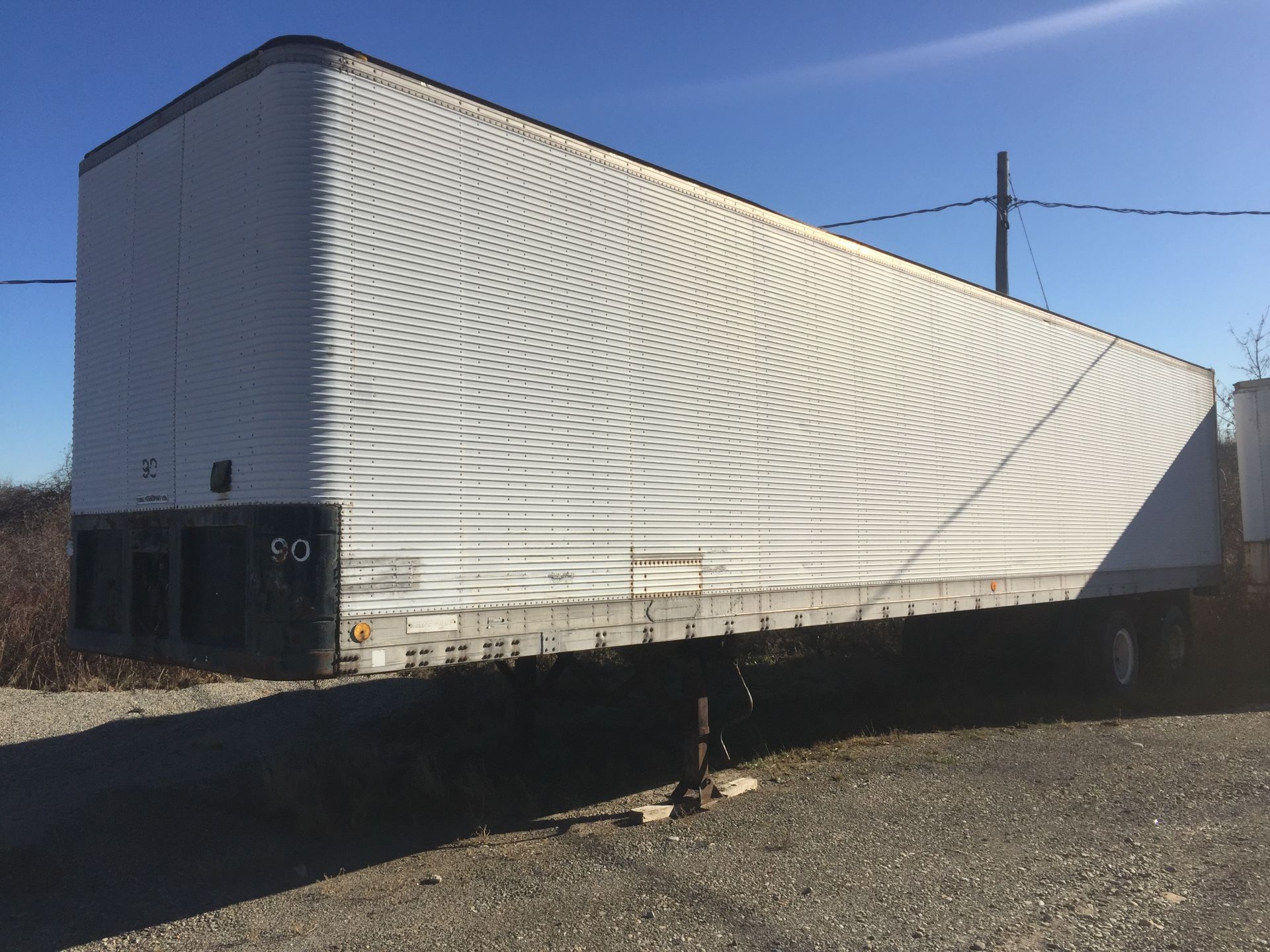 WHITE 48 ft TRANSPORT TRAILER (FLUKE)