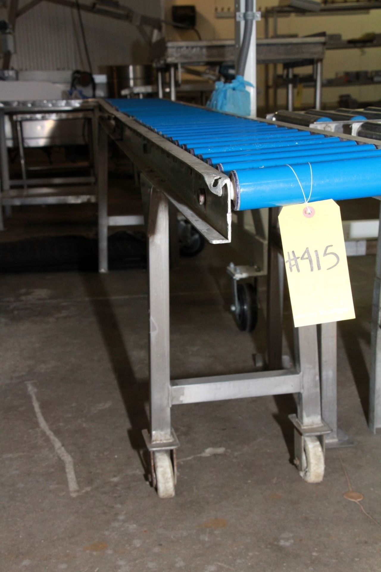 BLUE ROLLER CONVEYOR. 10' x 12" x 28" - Image 3 of 3