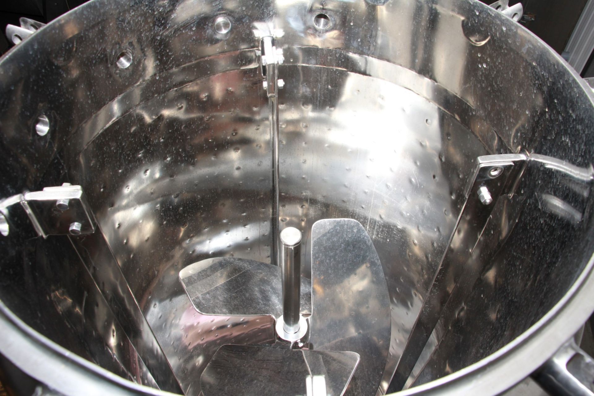 PRECISION STAINLESS 500 LITER VACUUM DESIGN REACTOR WITH 316TH STAINLESS STEEL. 100 PSI CAPACITY. - Image 6 of 7