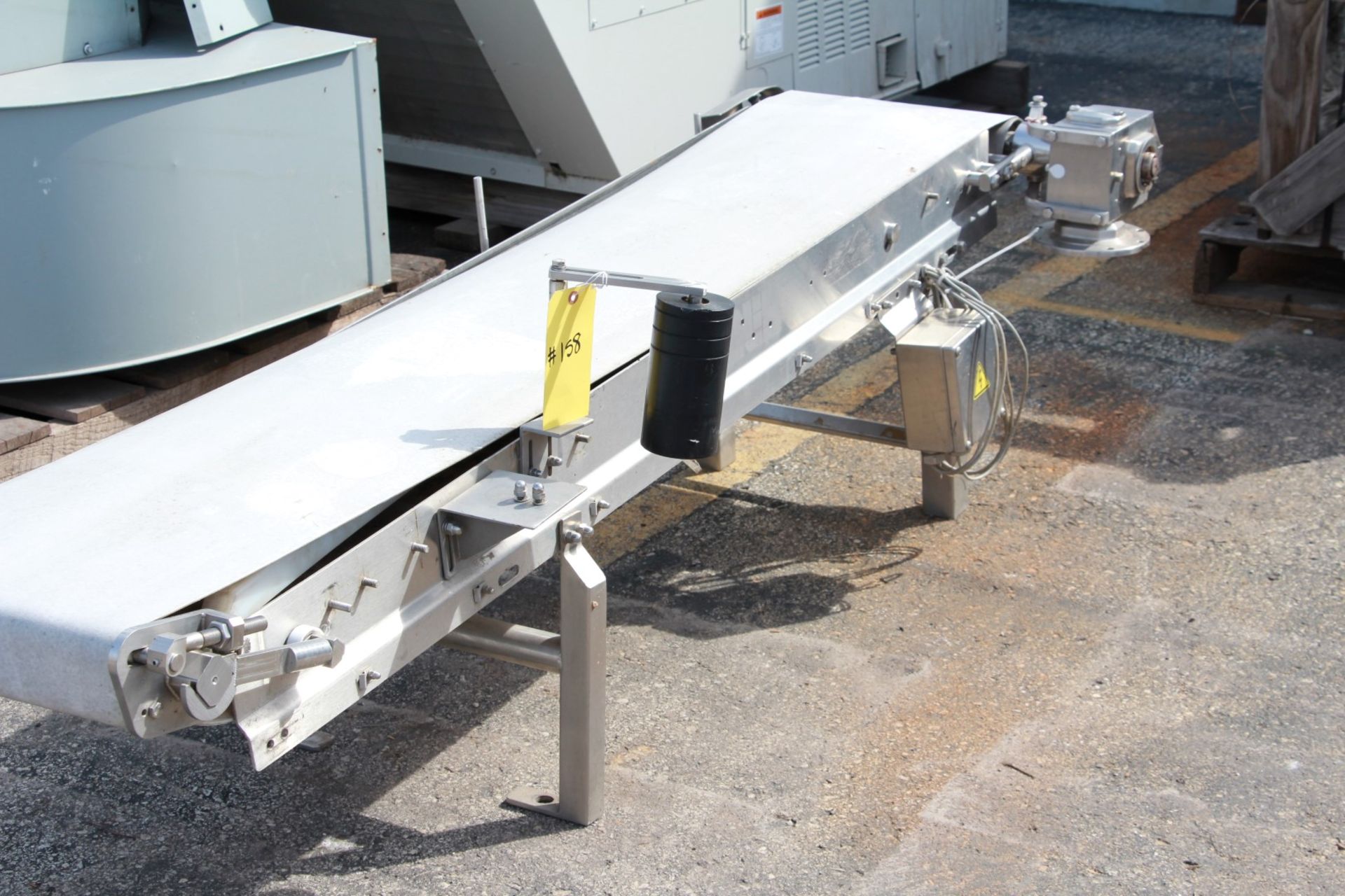 DORNER CONVEYOR. 6' LONG. - Image 4 of 5