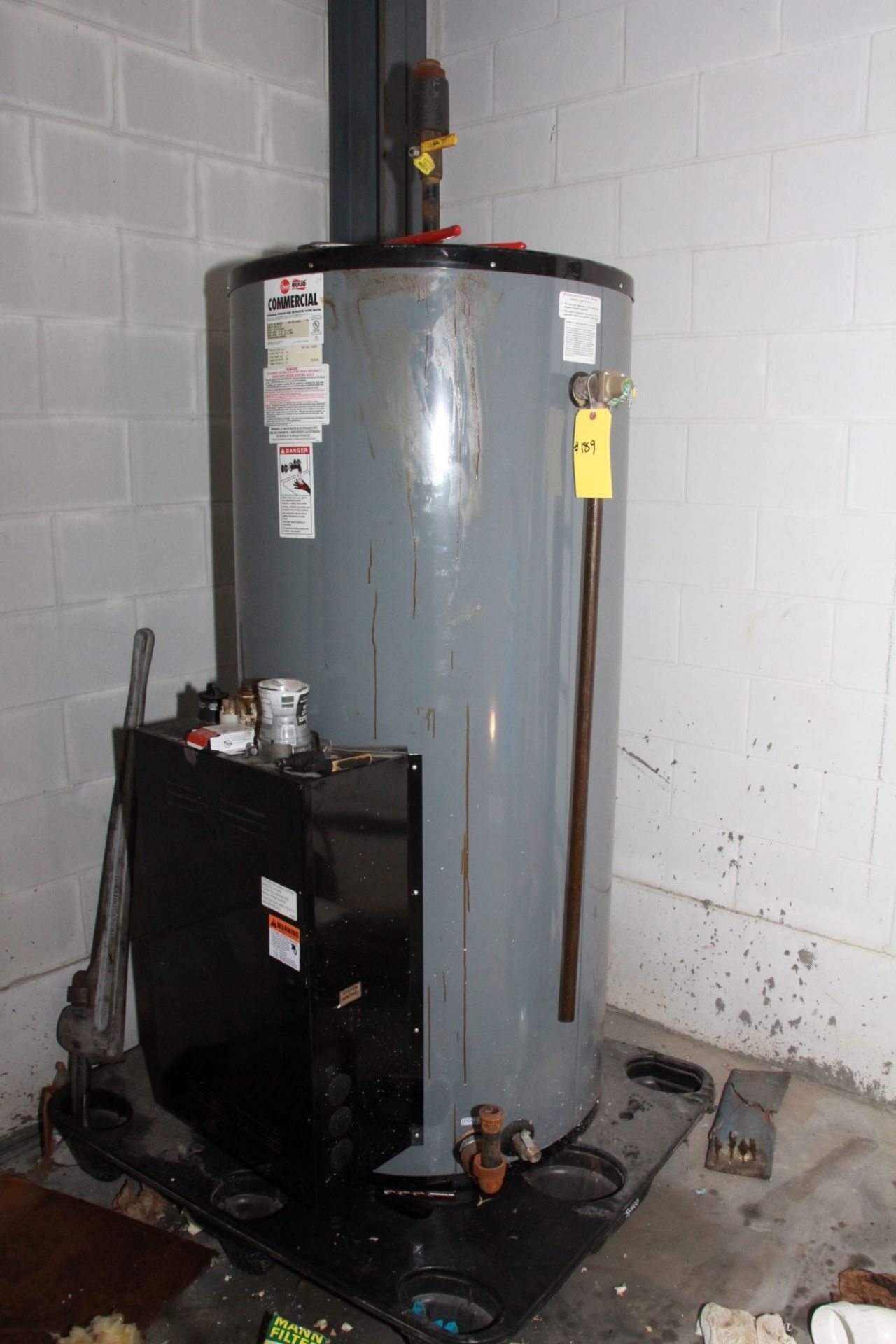 RHEEM RUDD COMMERCIAL BOILER. 120 GALLON CAPACITY.