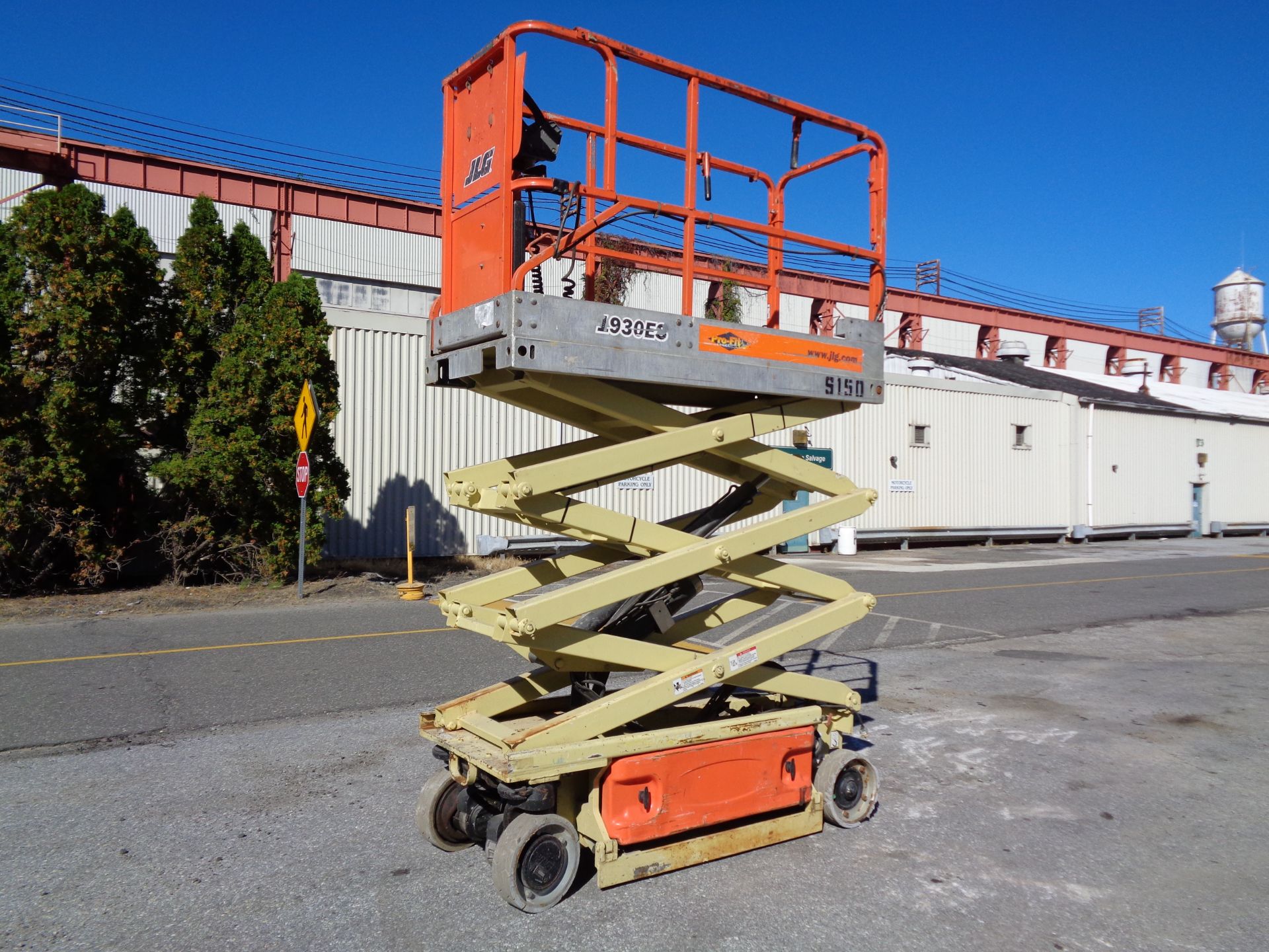 JLG 1930ES Scissor Lift -19ft height - Only 364 hours - Image 4 of 12