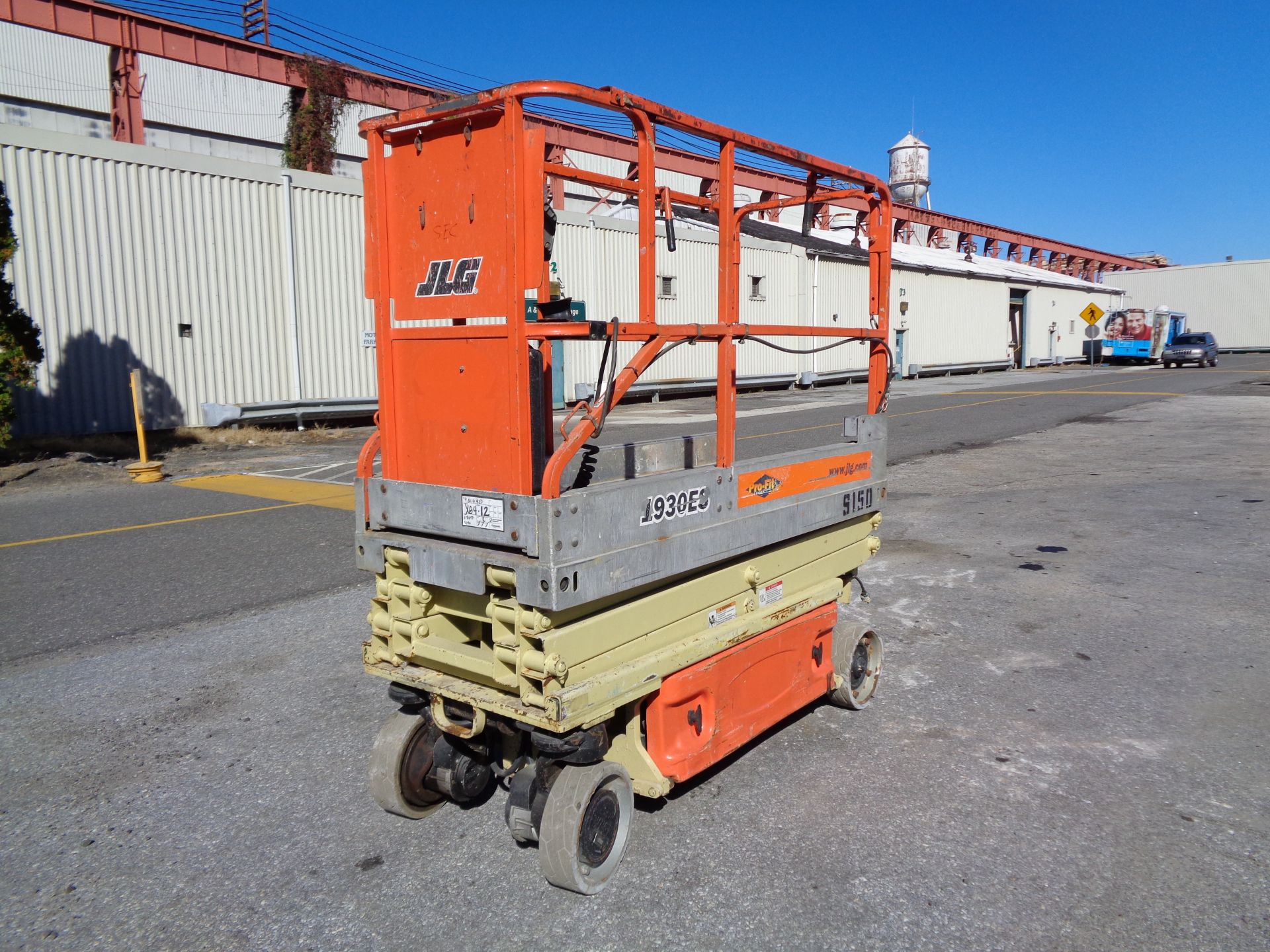 JLG 1930ES Scissor Lift -19ft height - Only 364 hours - Image 9 of 12