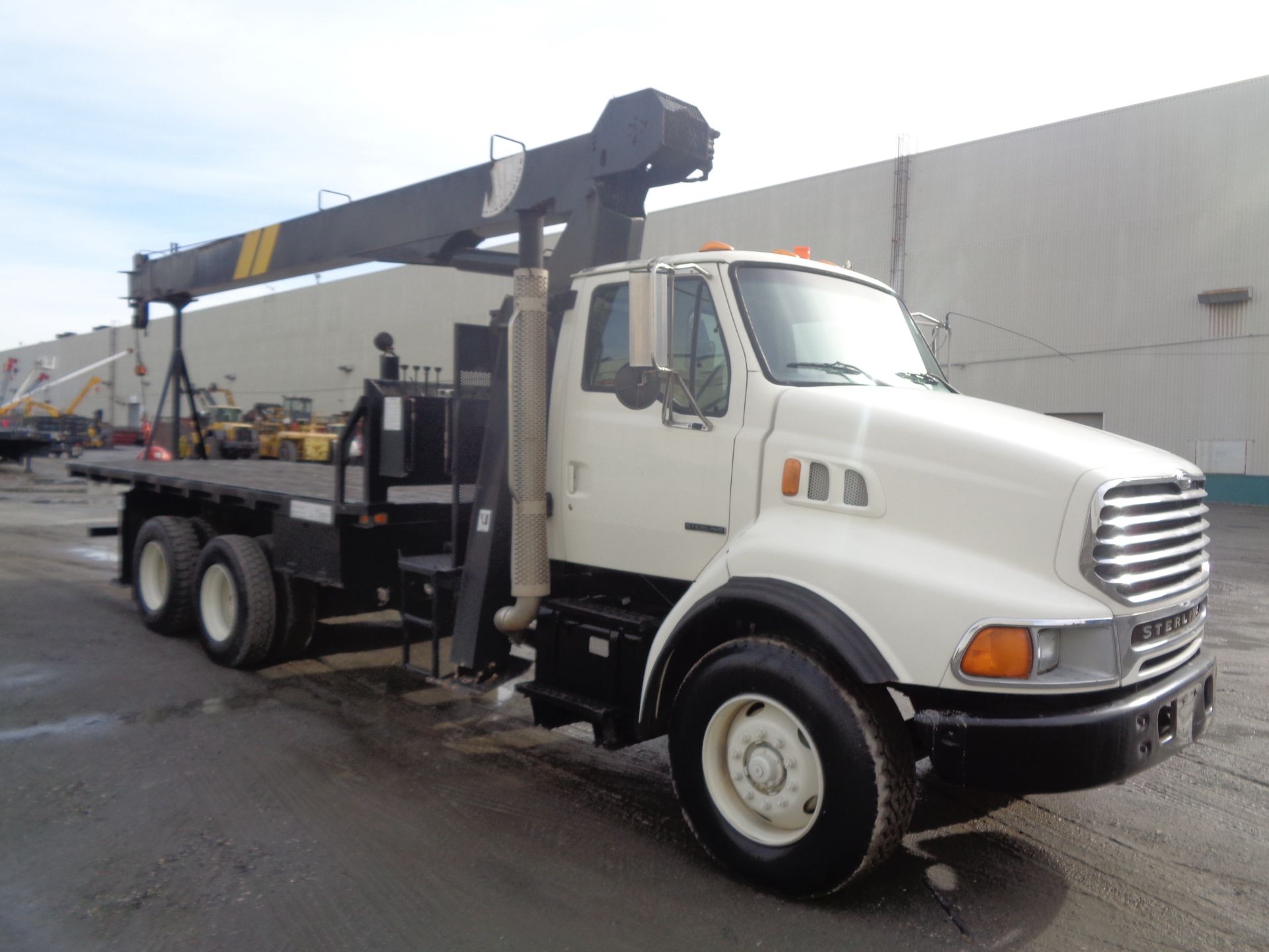 Sterling Boom Truck Crane 16 Ton Capacity - 68ft Height - Image 7 of 14