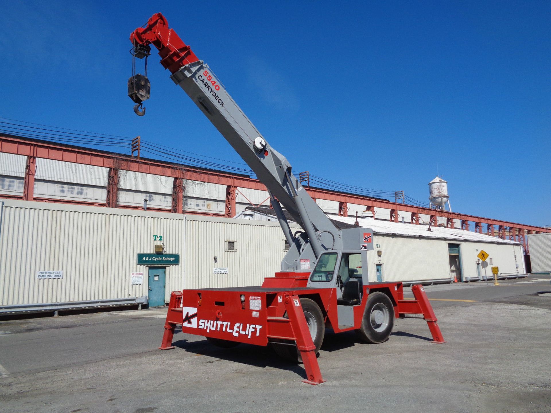 ShuttleLift 5540 15 Ton Carry Deck Crane - Image 6 of 11