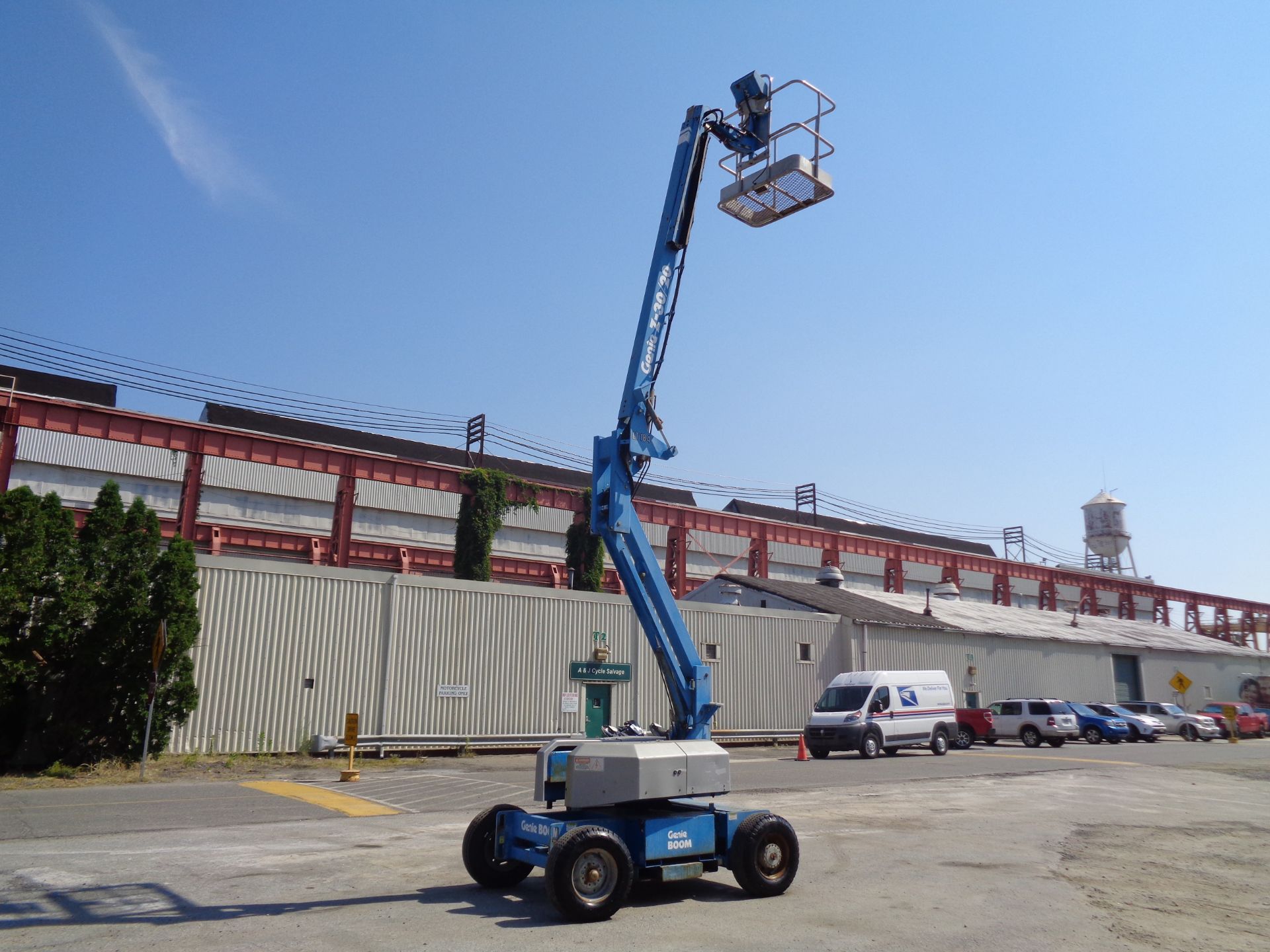 Genie Z30/20 Electric Articulating Boom Lift - 30ft Height - Image 2 of 12