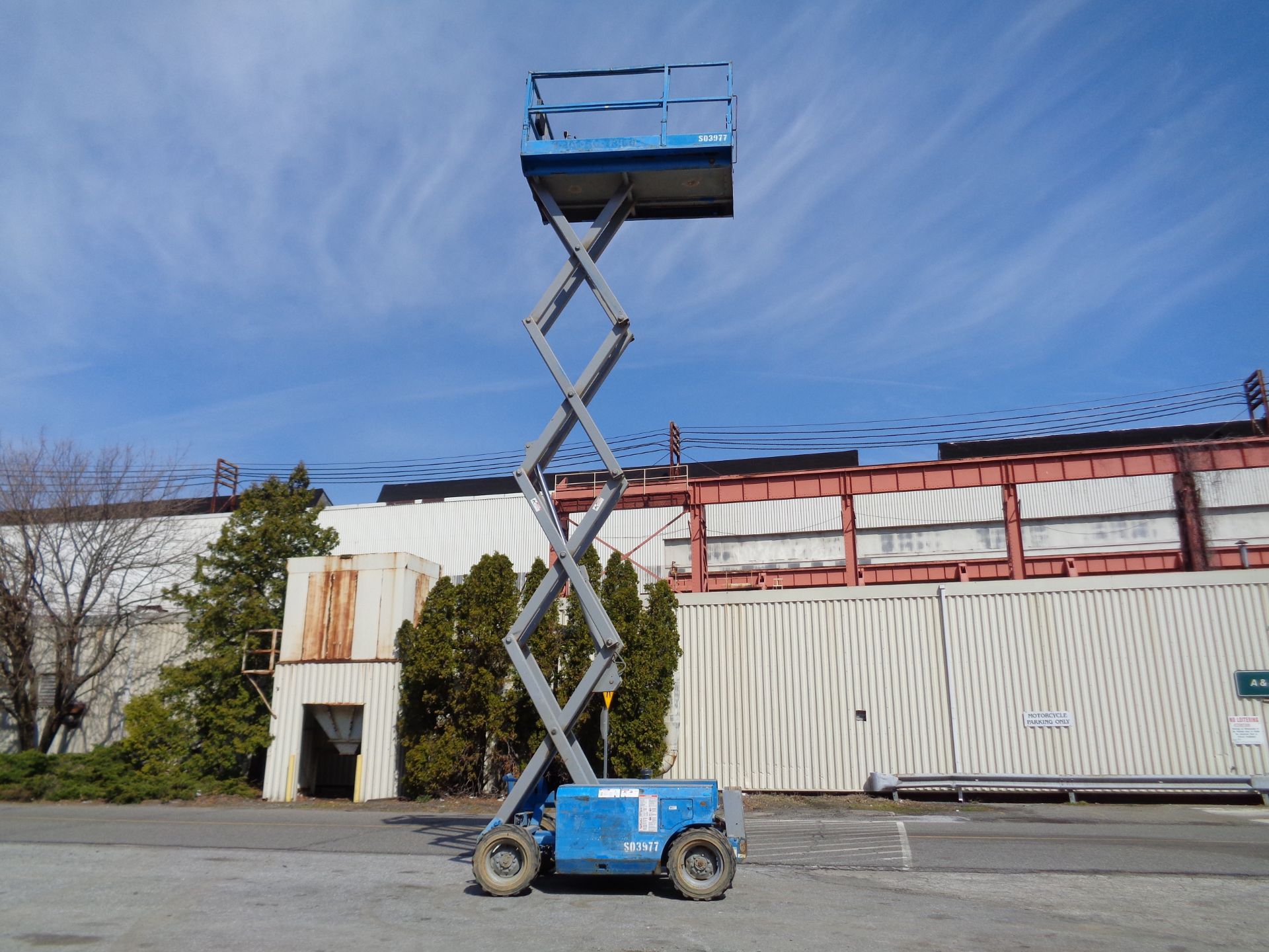 Genie GS2668RT 4x4 26ft Rough Terrain Scissor Lift - Image 2 of 12