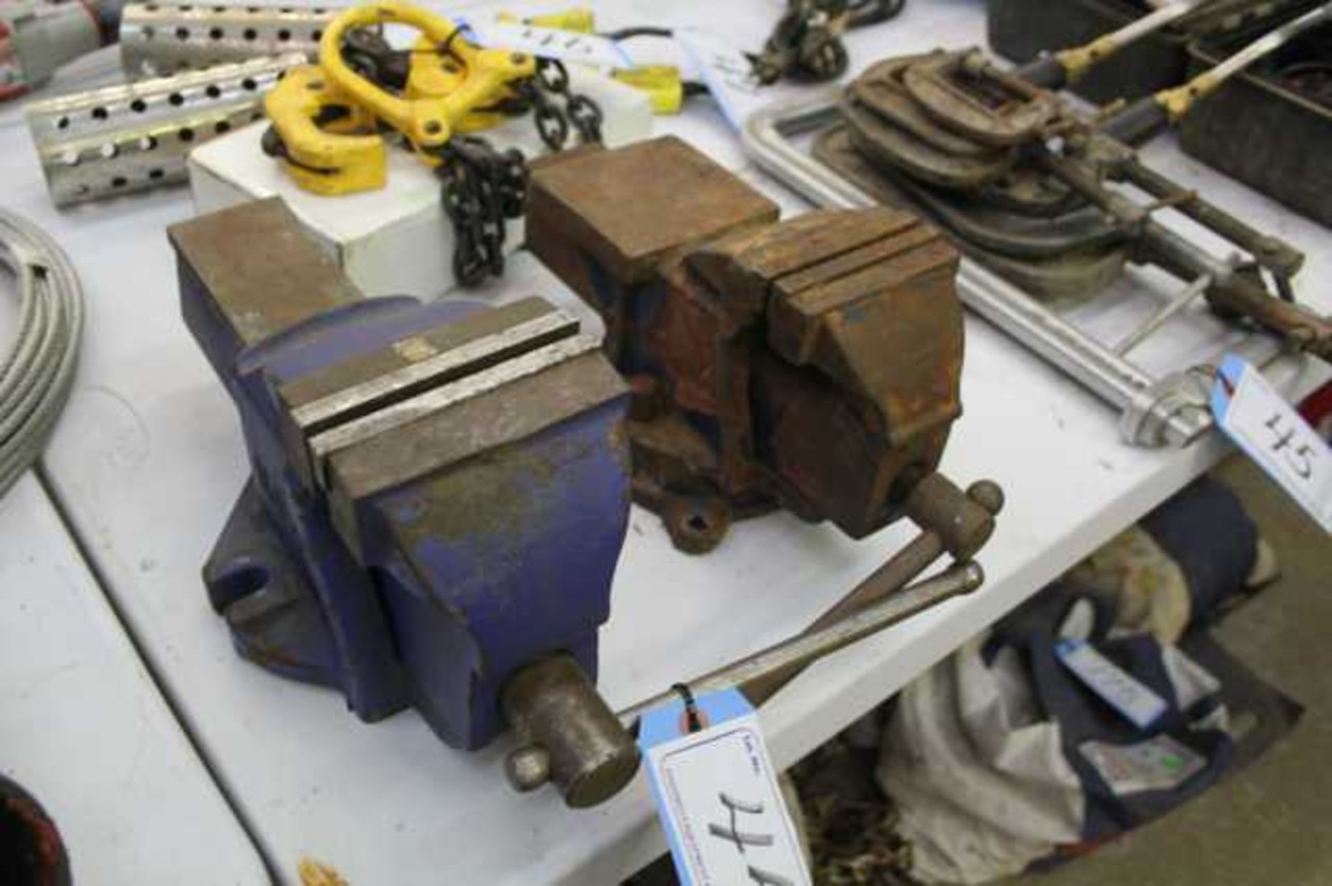 3 X 4IN BENCH VISE