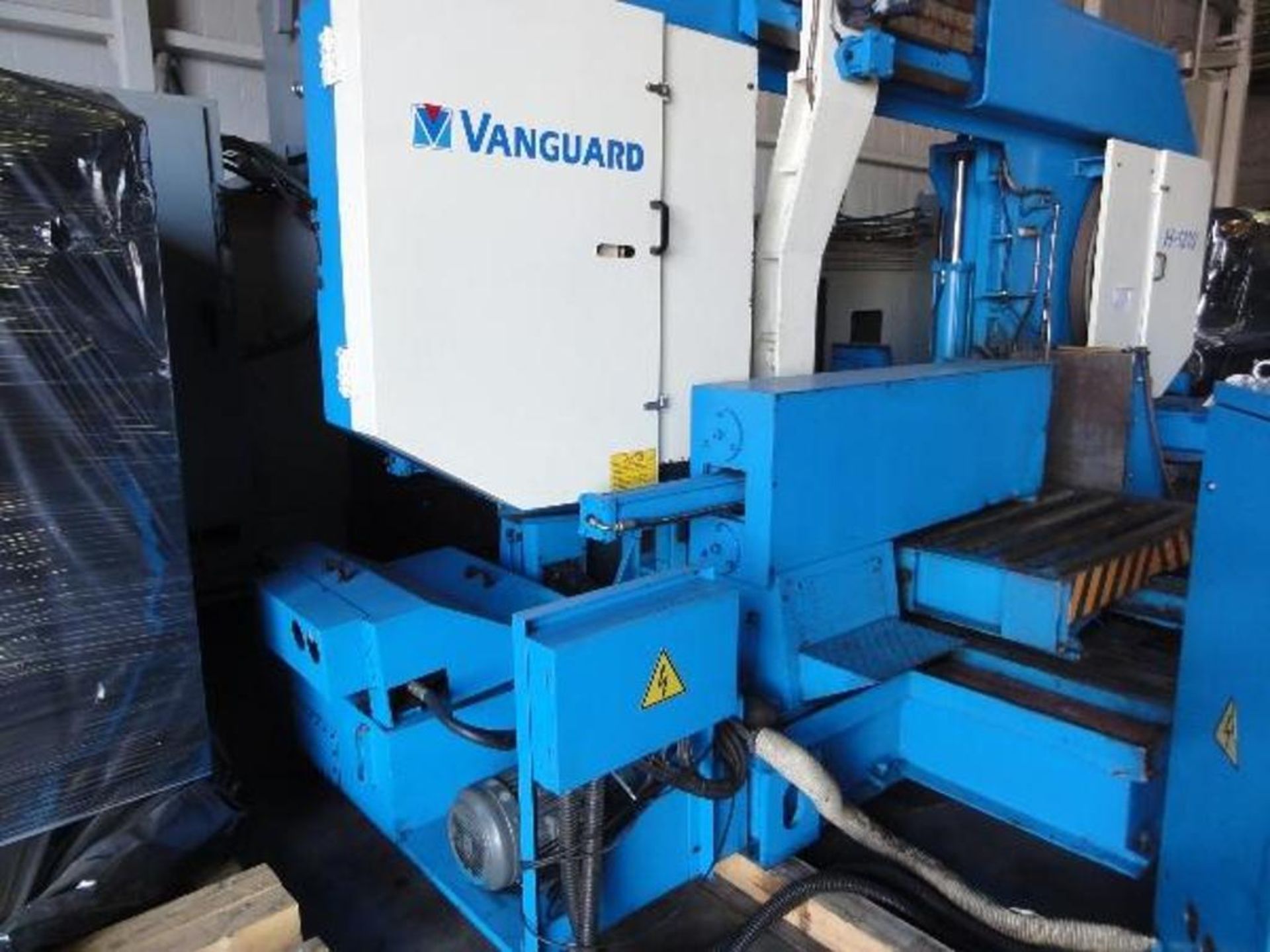 2006 Vanguard Model H-1310 Semi-Automatic Horizontal Band Saw, 52" x 40" Rectangular Capacity - Image 7 of 63